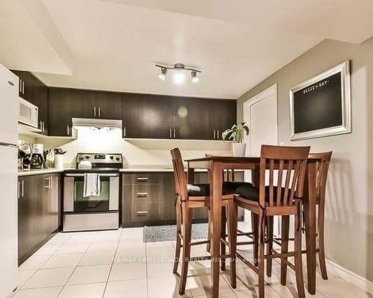 1606 Dellbrook Avenue Unit Bsmnt photo 4