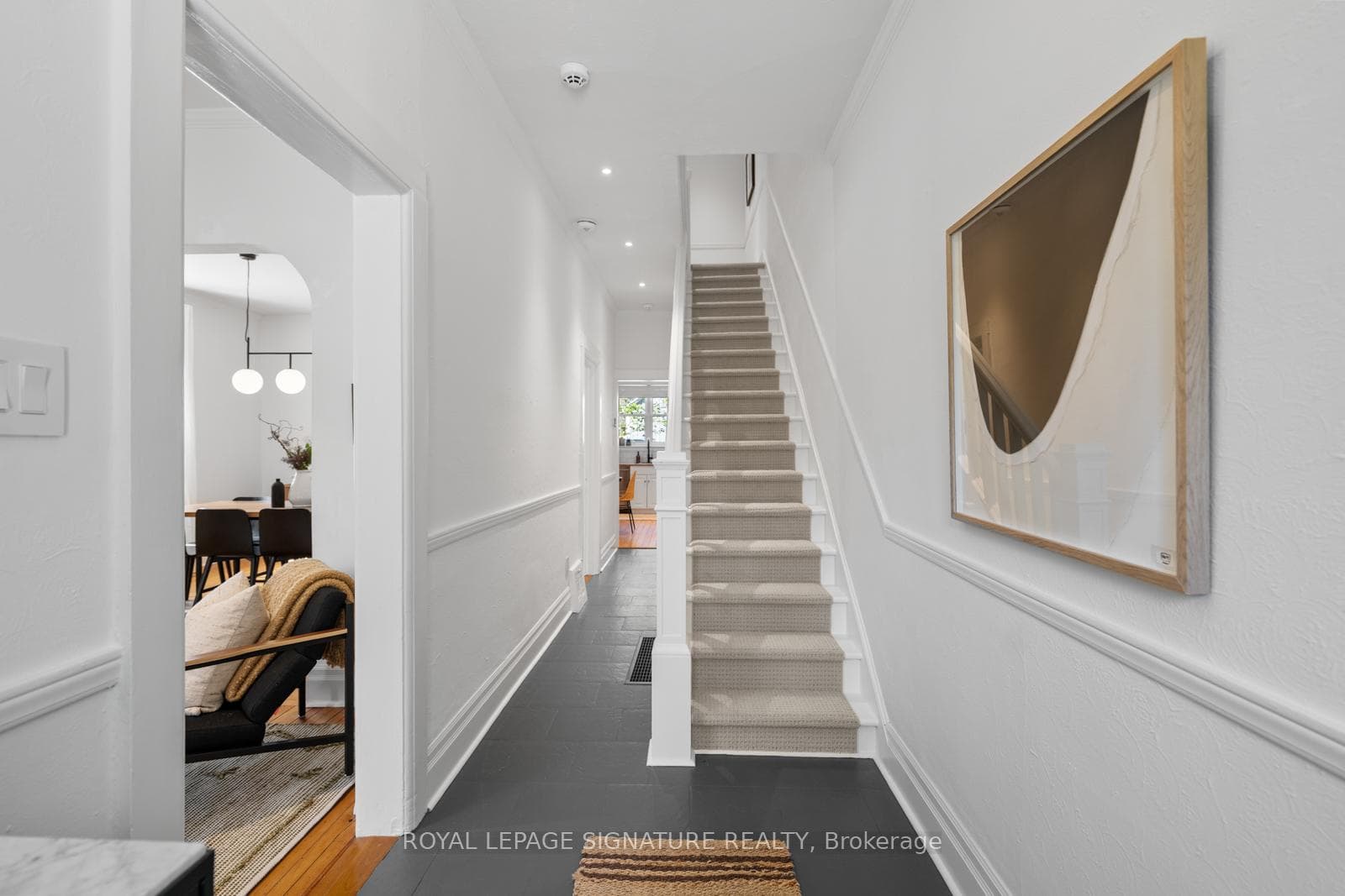 4 Kimberley Avenue photo 4