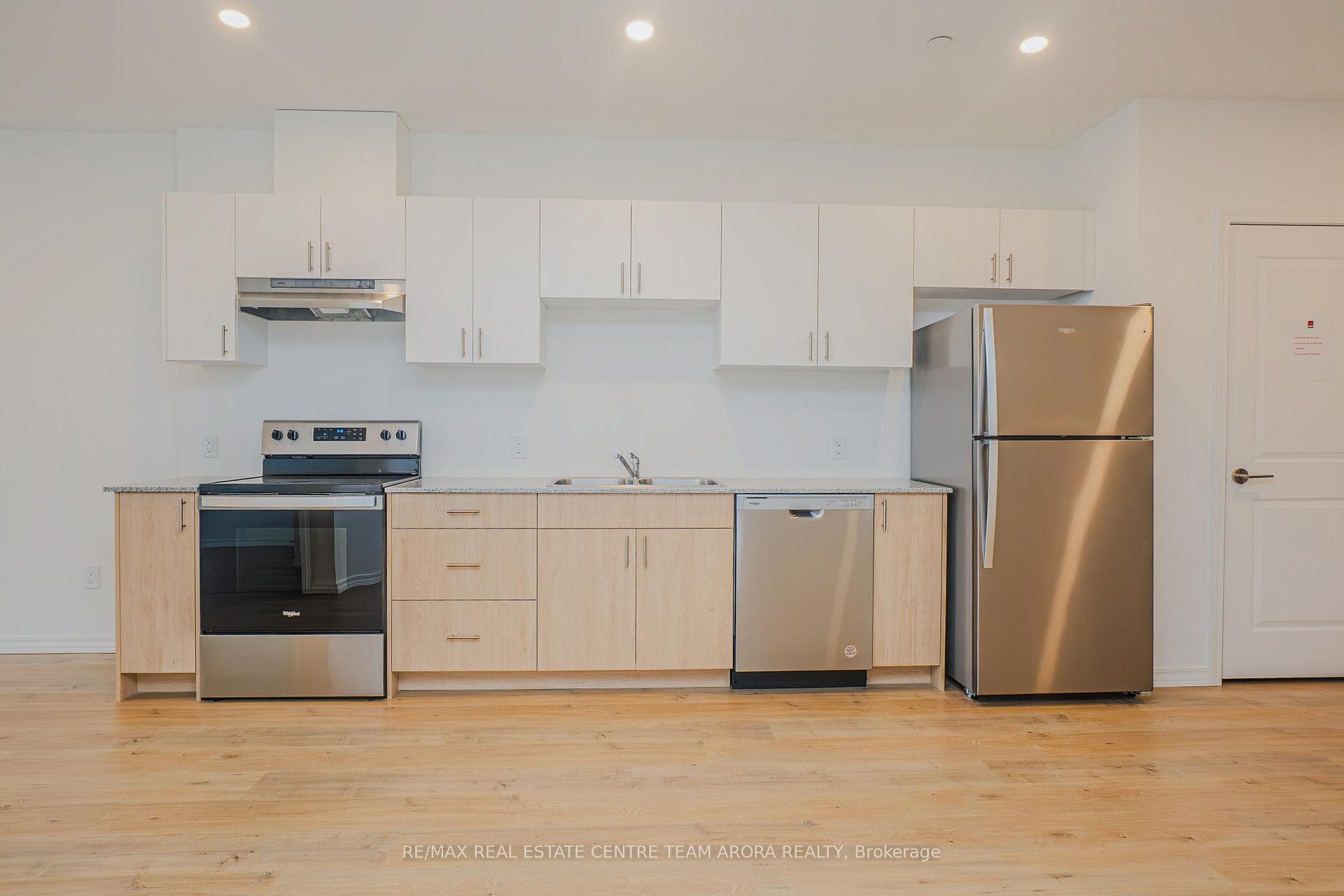 191 Elmira Road Unit 517 photo 5