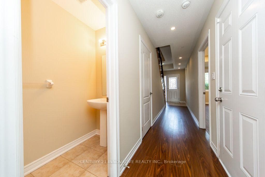 40 Waterstone Way photo 9