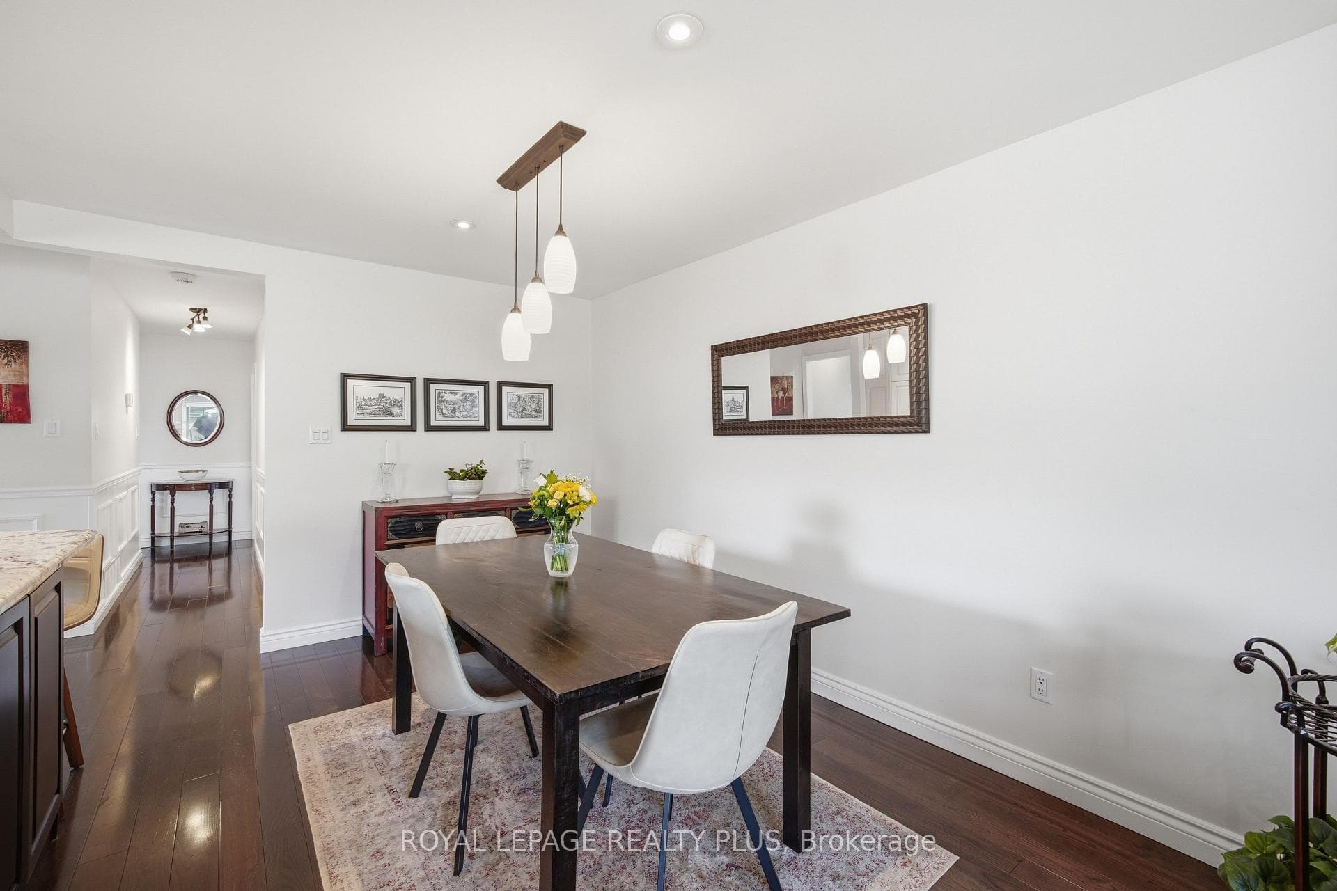 6 Merrydrew Court photo 13