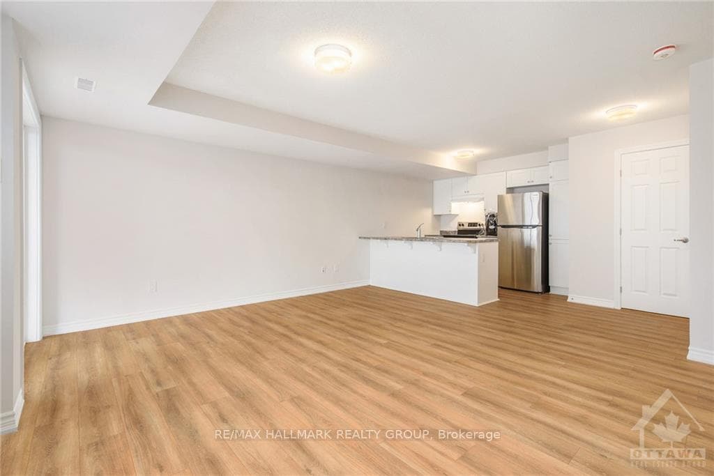 284 ZENITH photo 2