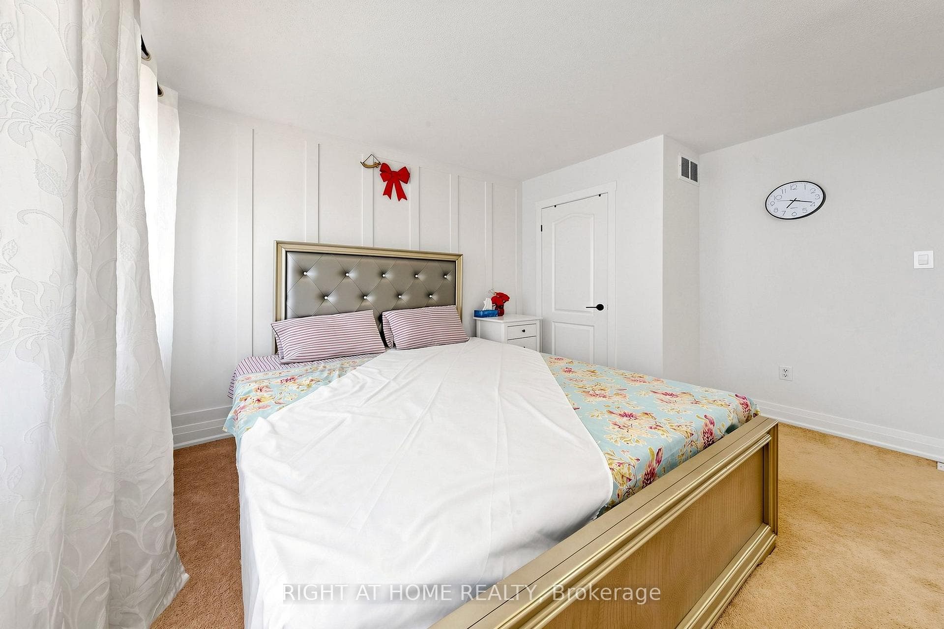 7 Macmillan Avenue photo 31