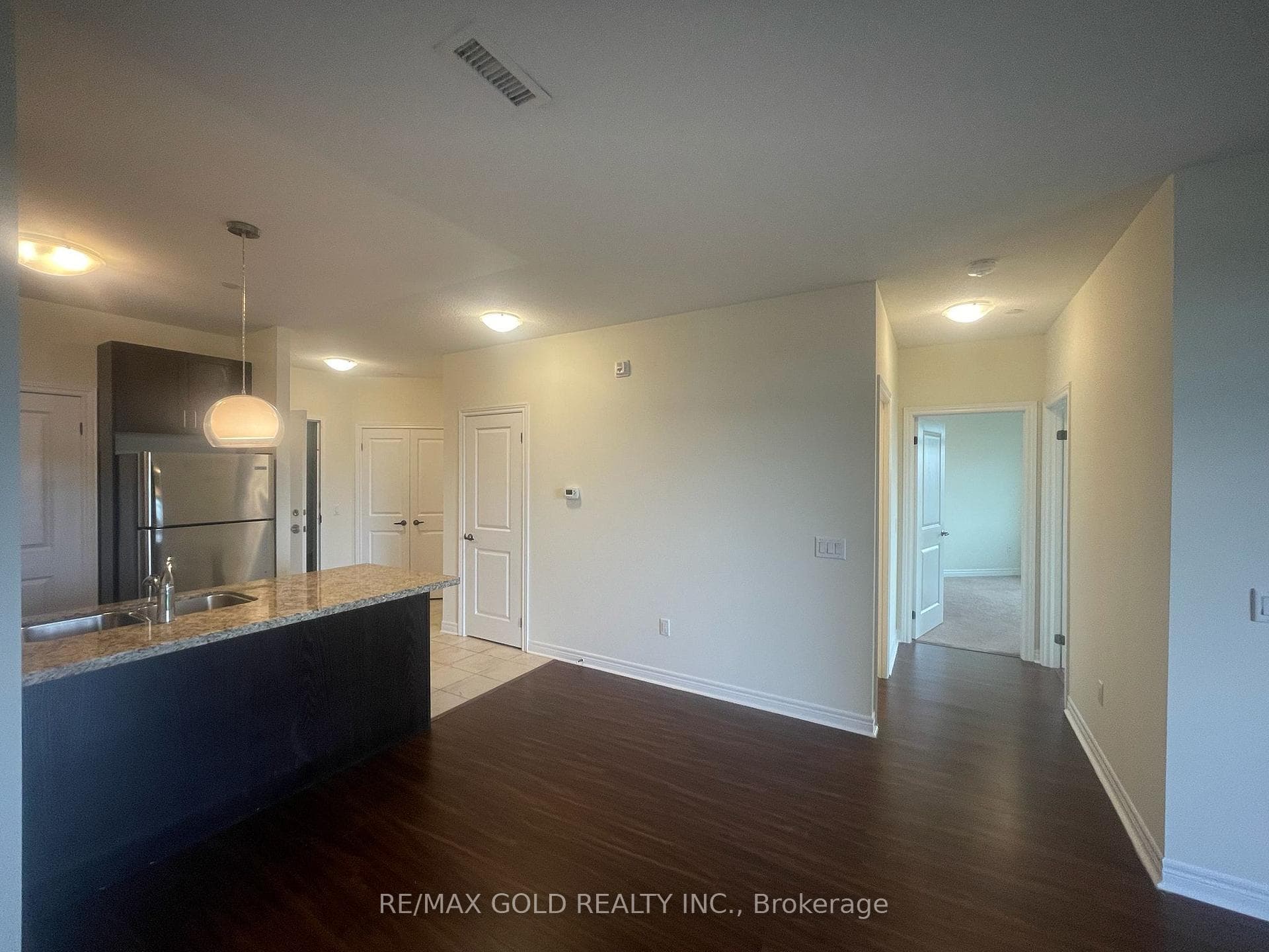 39 New Delhi Drive Unit 803 photo 21