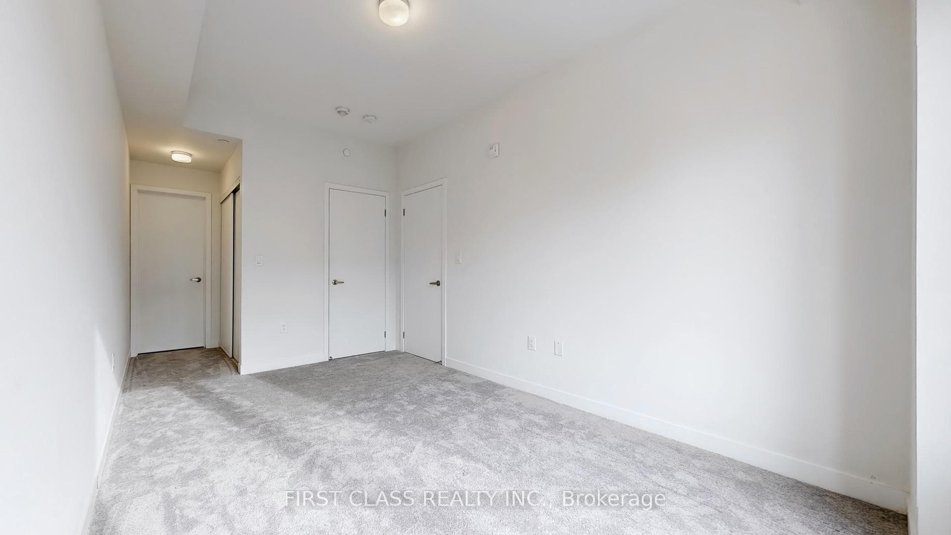 3409 Ridgeway Drive Unit 13 photo 12
