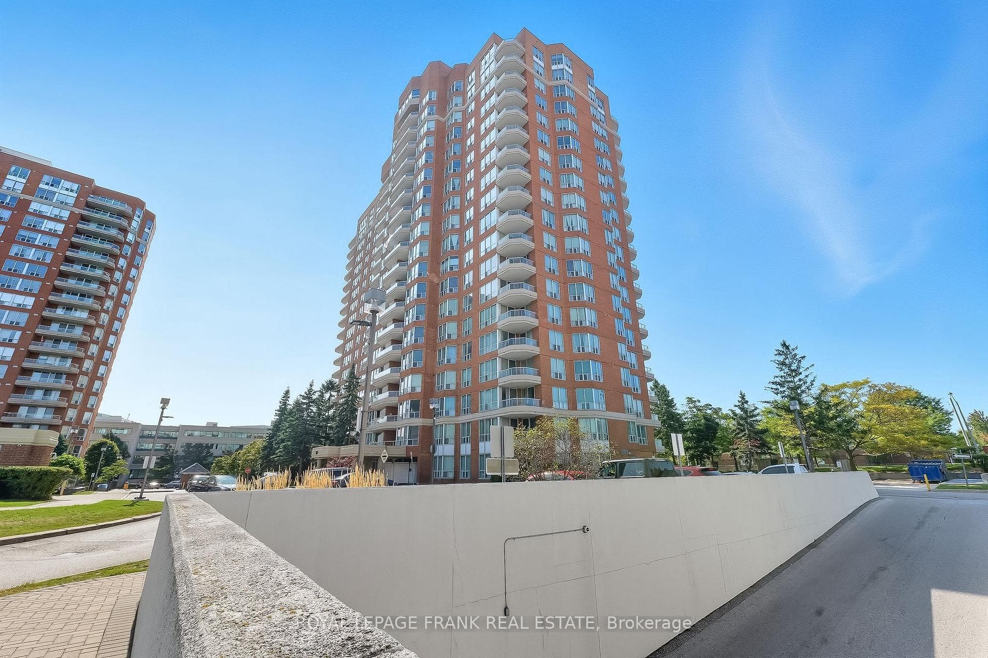 400 McLevin Avenue Unit 1812 photo 41