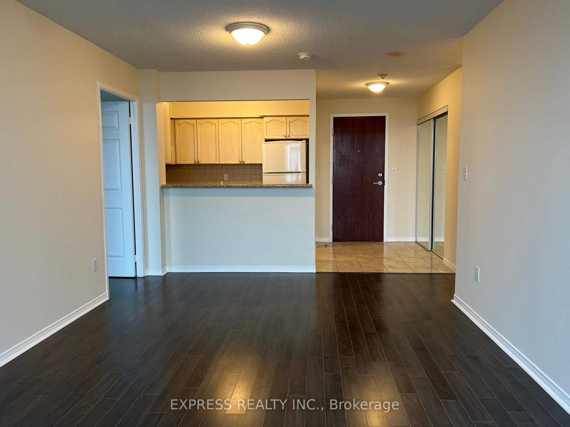 39 Pemberton Avenue Unit Ph11 photo 1