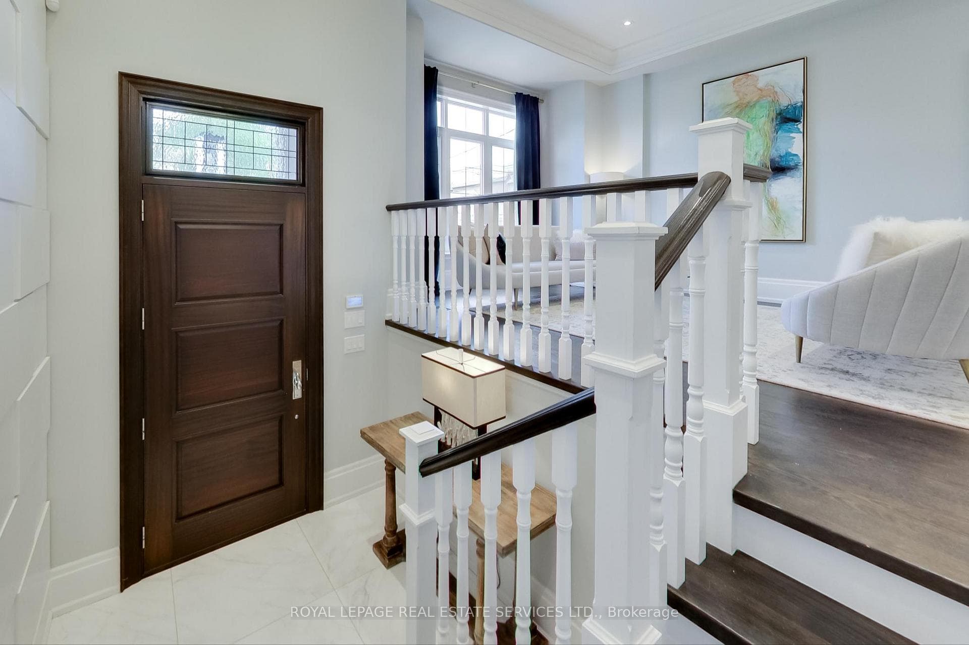 409 Deloraine Avenue photo 4