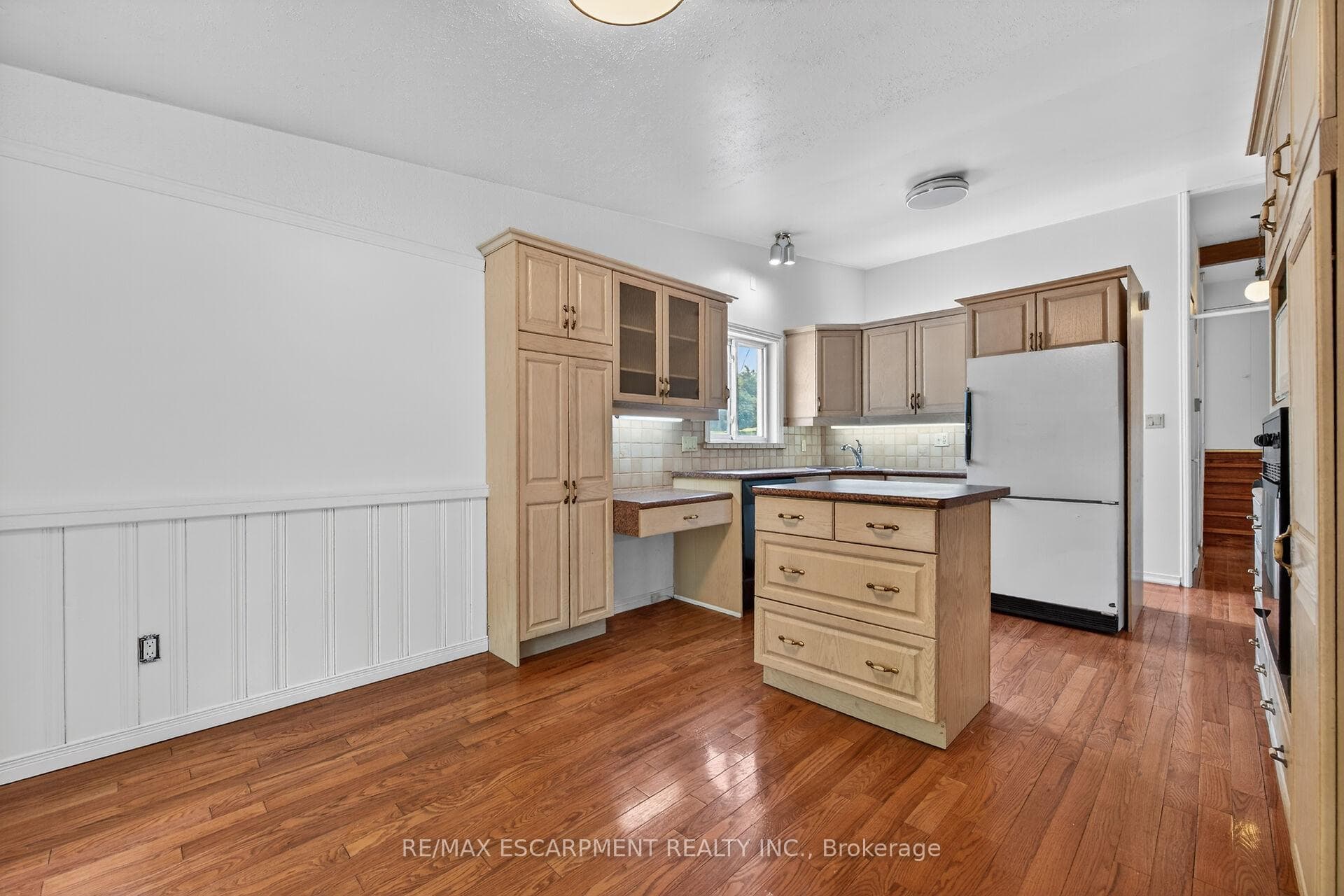 217 West 15th Street photo 16