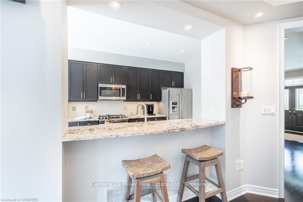 2461 ELDER Lane photo 10
