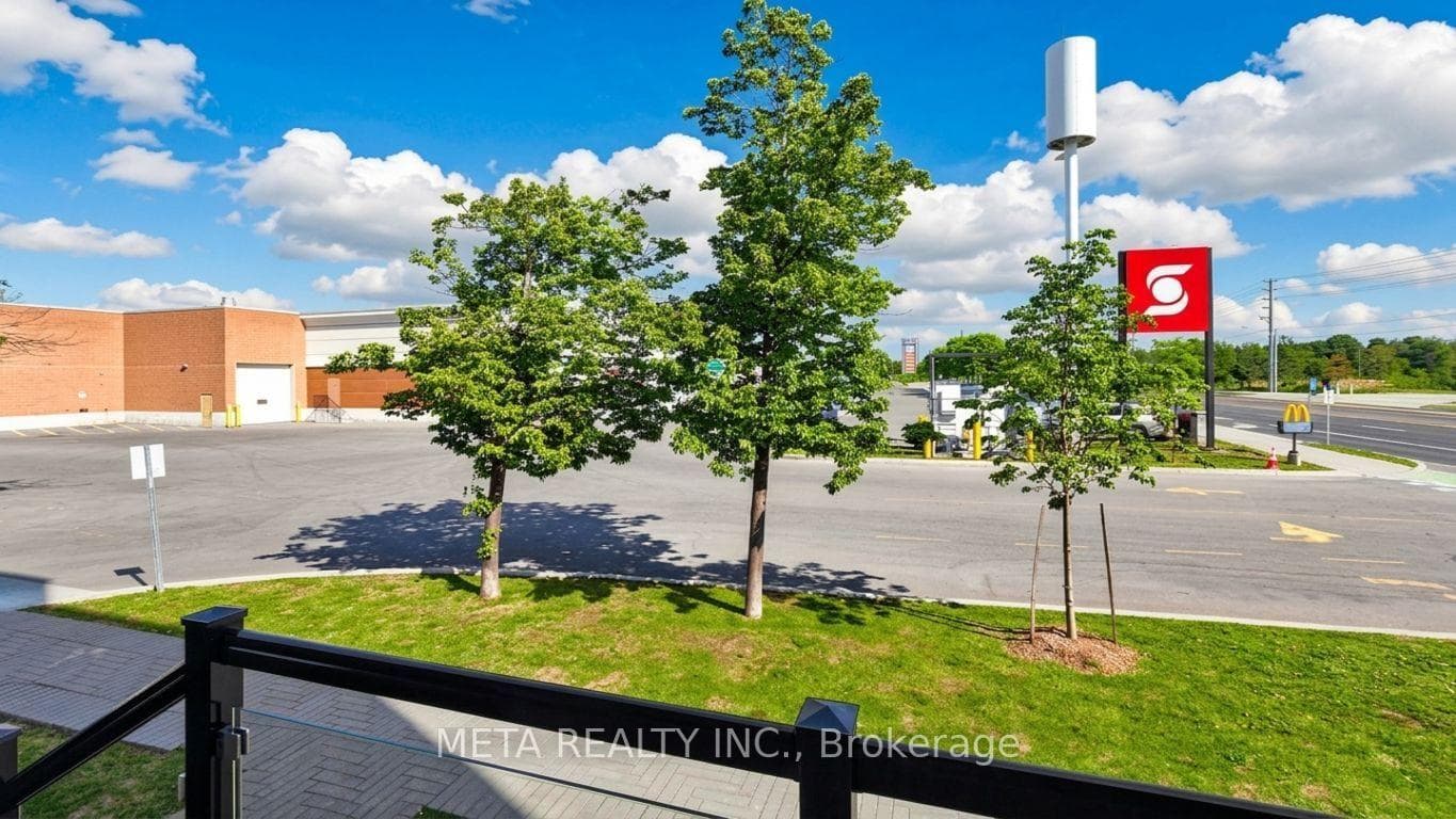 9560 Islington Avenue Unit L101 photo 32