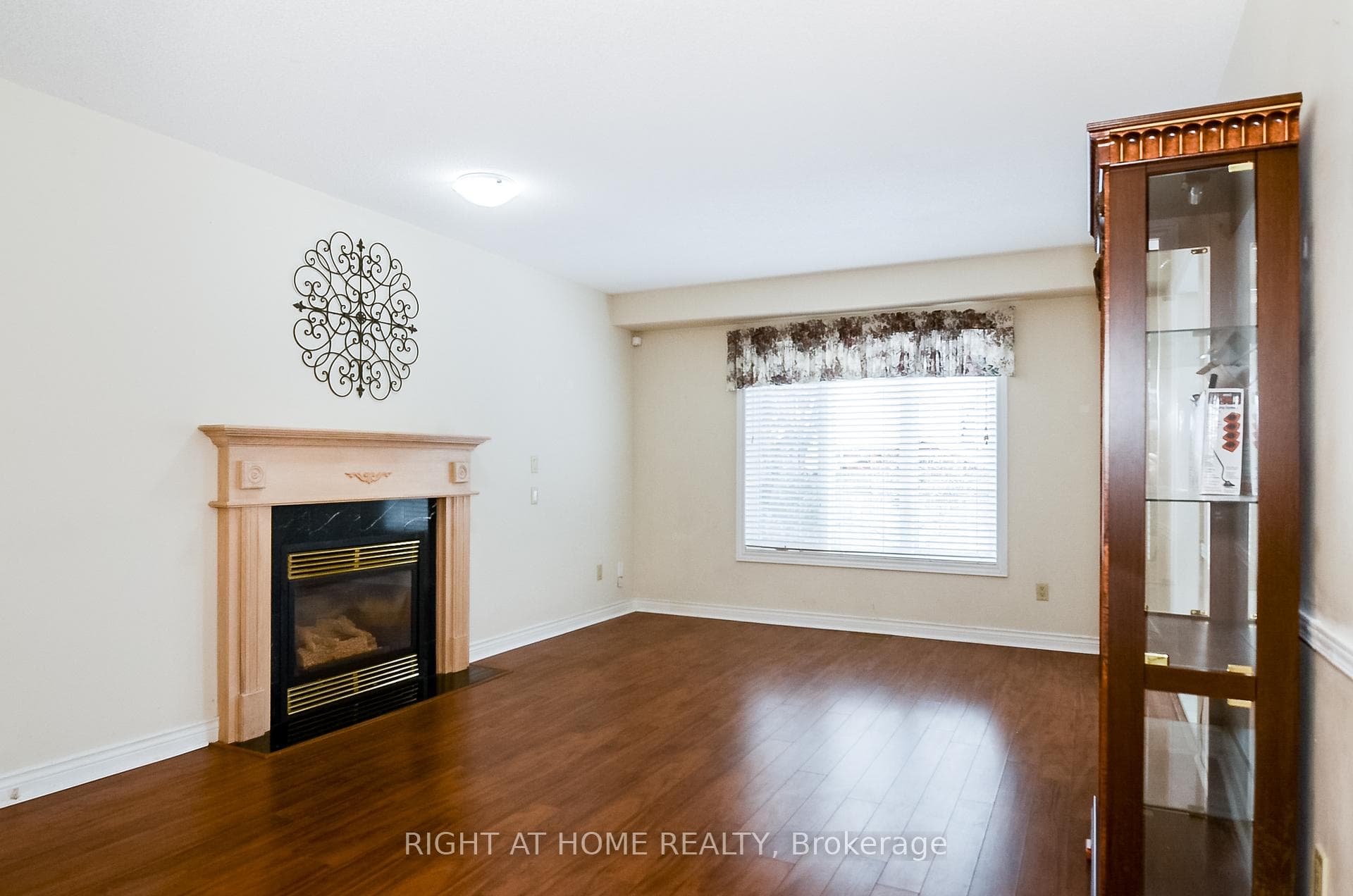 1321 Baseline Road photo 9