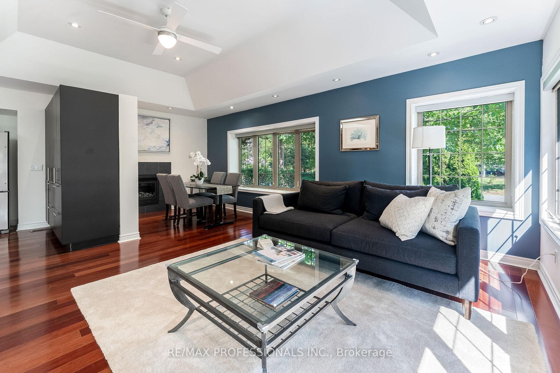 34 Monkton Avenue Unit MAIN photo 5