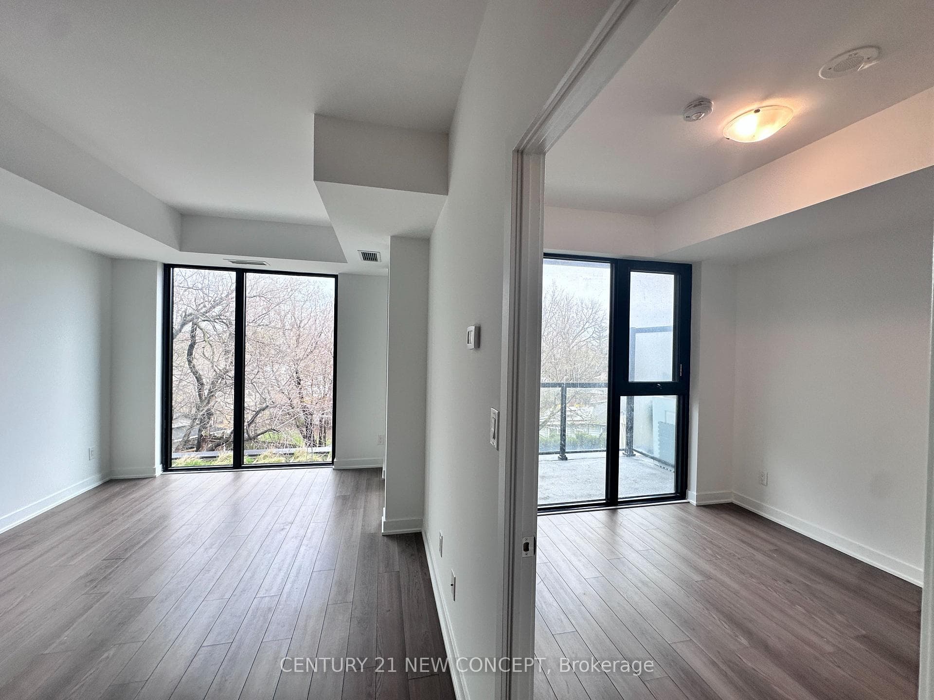 2799 Kingston Road Unit 301 photo 10
