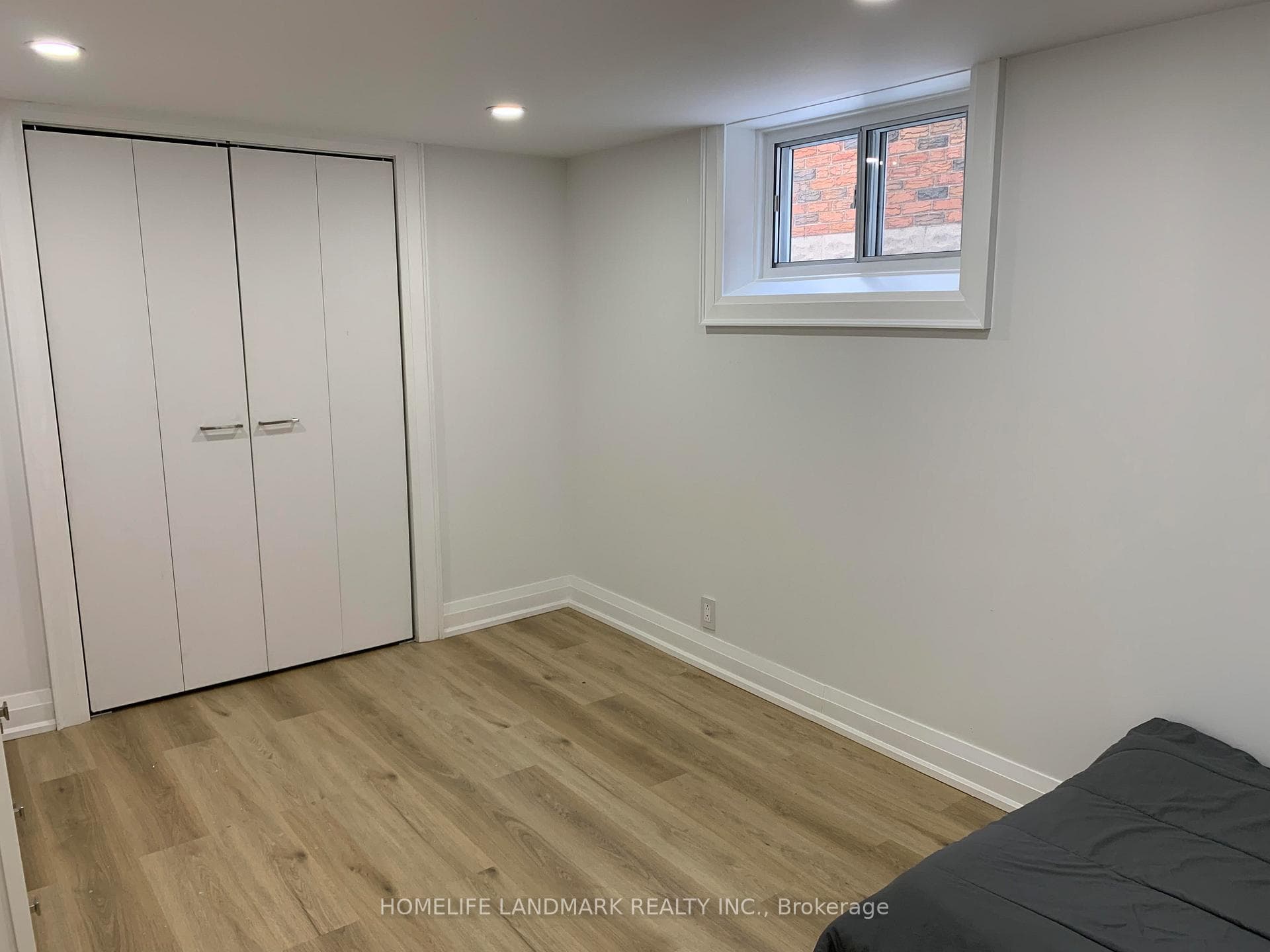 226 Donlands Avenue photo 24