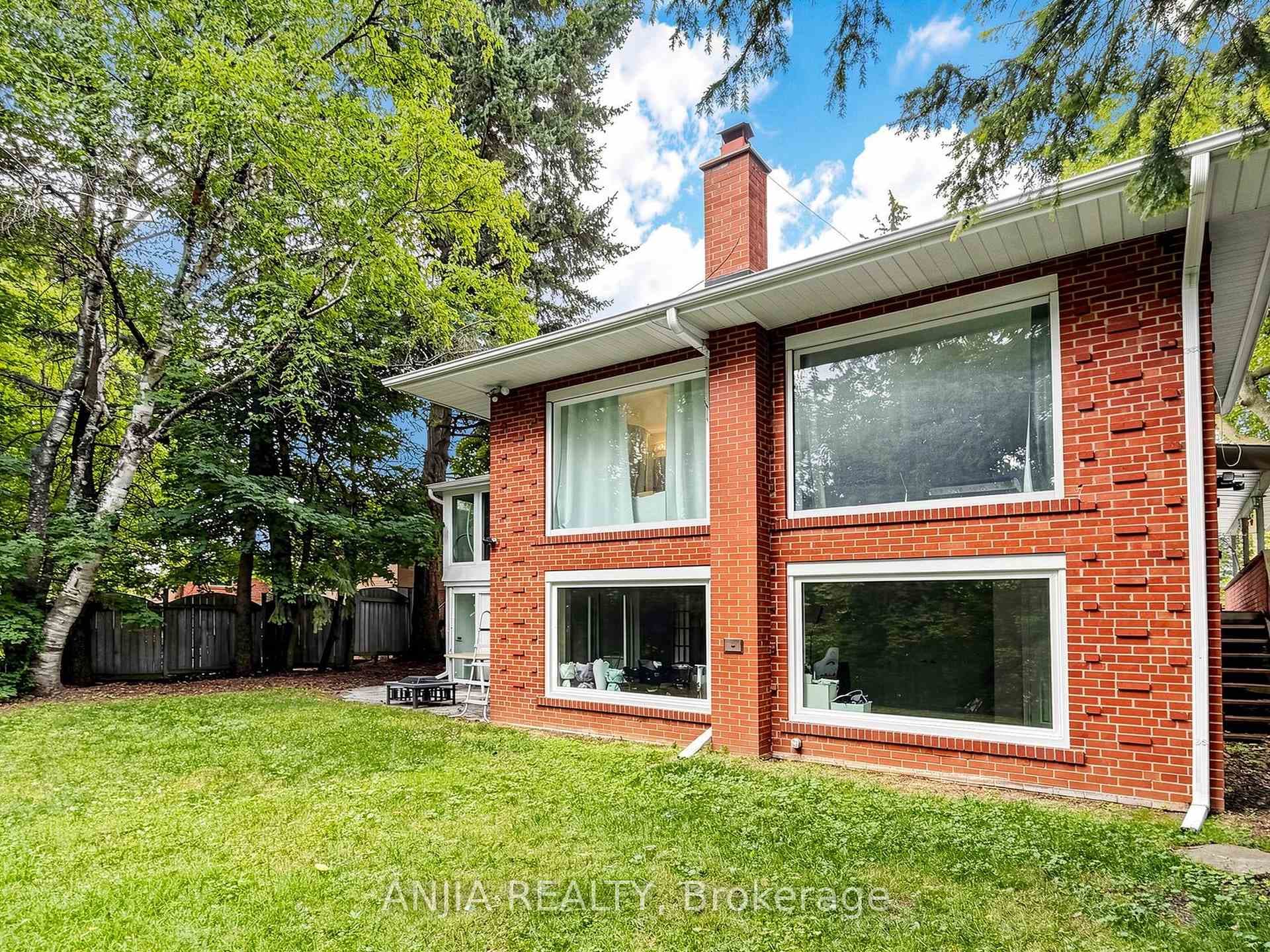 8 Applefield Drive photo 47
