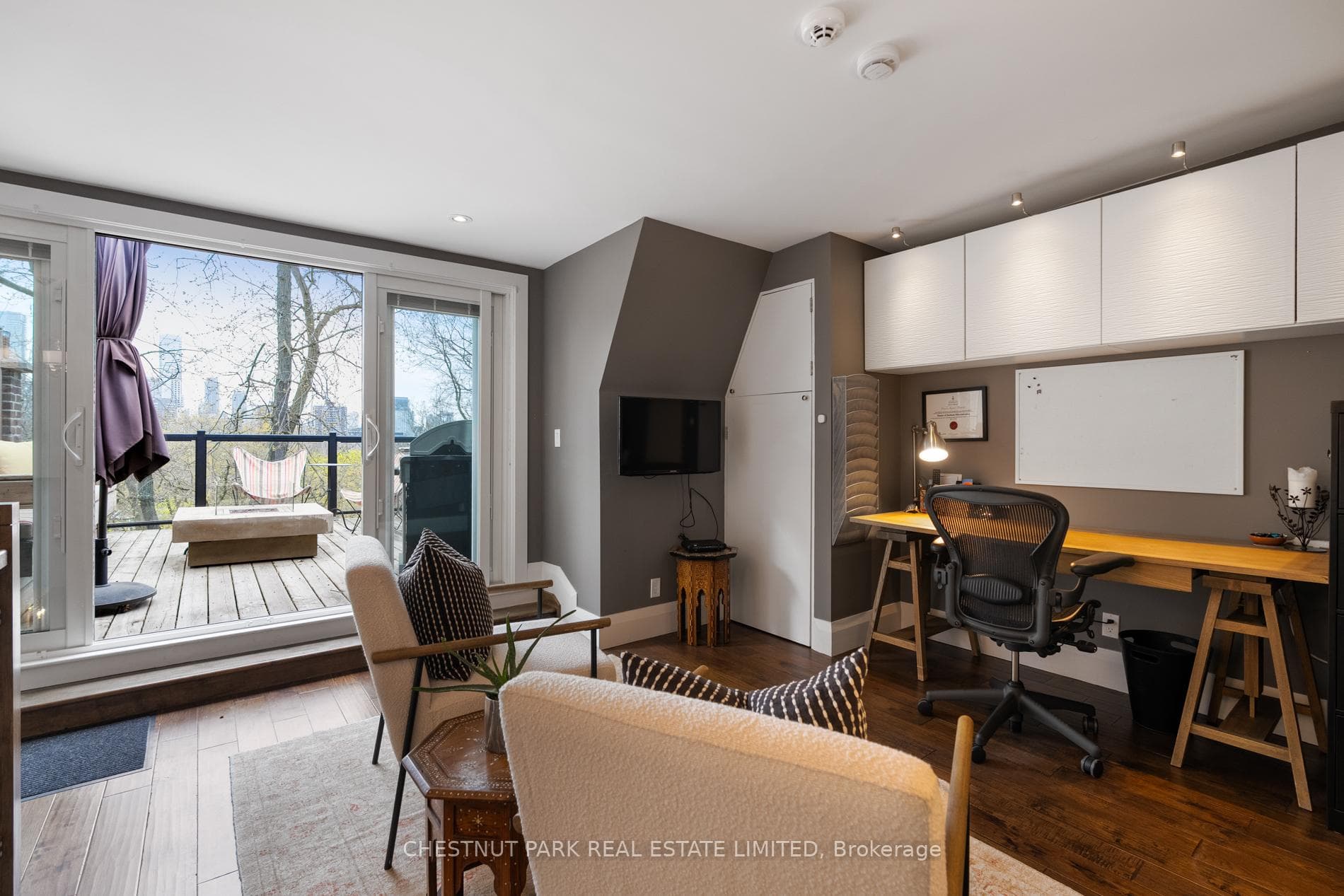 61 Woodlawn Avenue photo 30