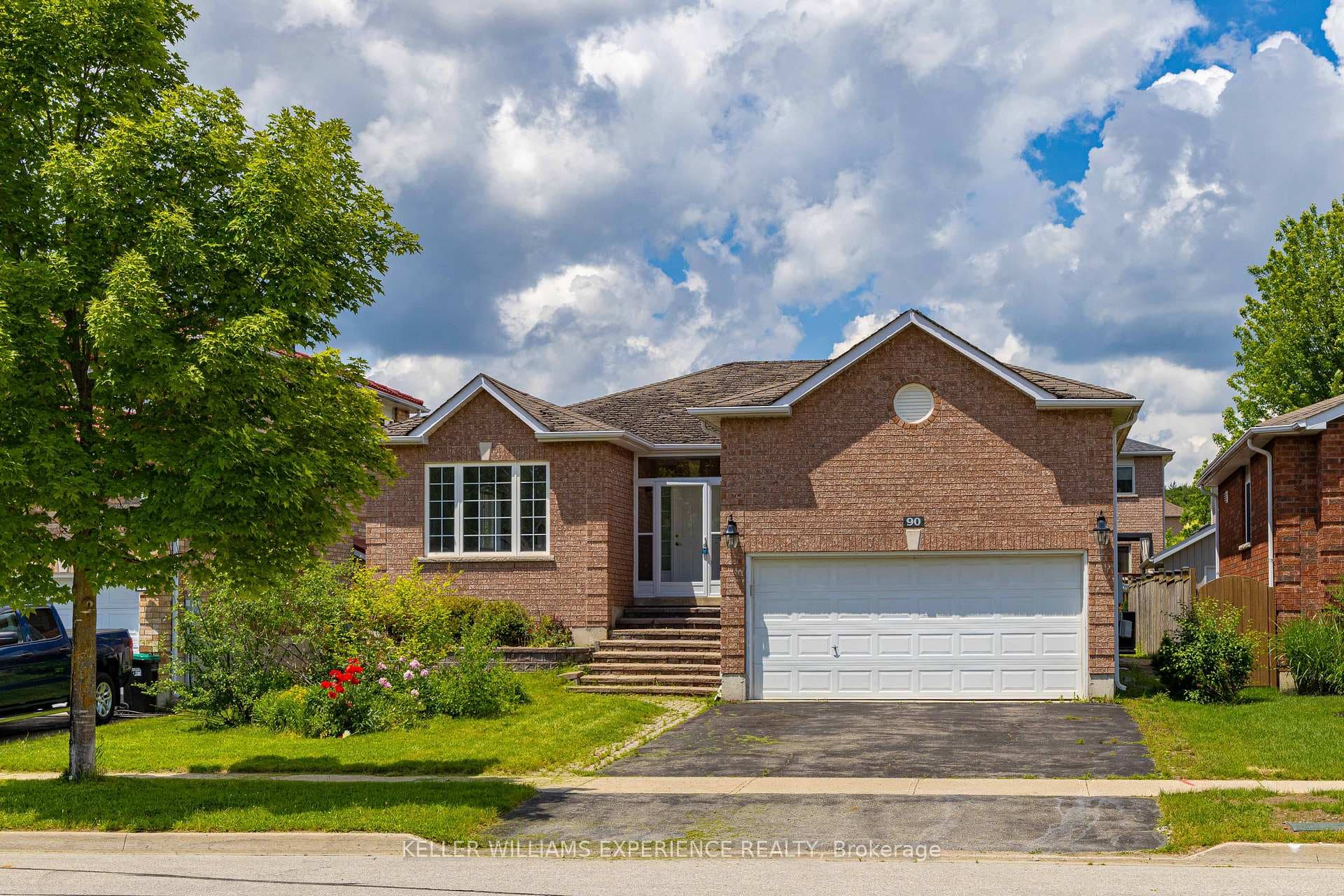 90 Sproule Drive photo 1