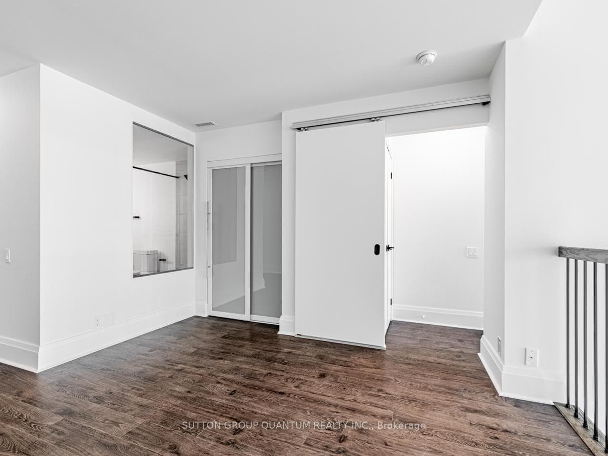 5 Hanna Avenue Unit 741 photo 21
