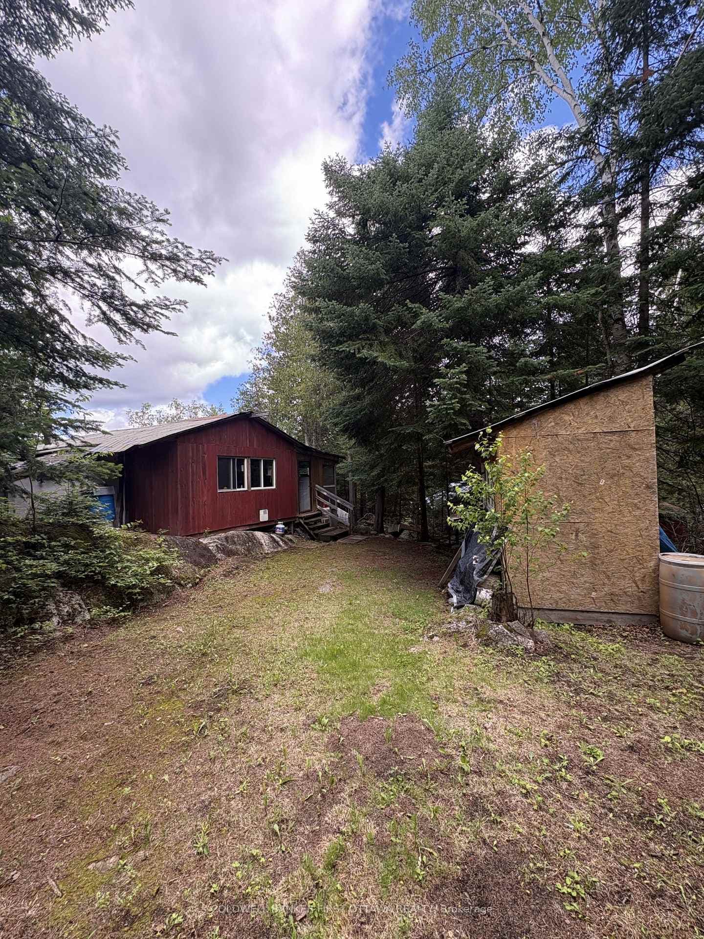 271 Airds Lake Road photo 2