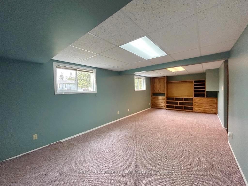 1232 Emo Road photo 20