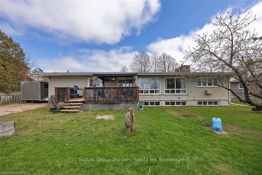 2353 MCIVOR Road photo 48