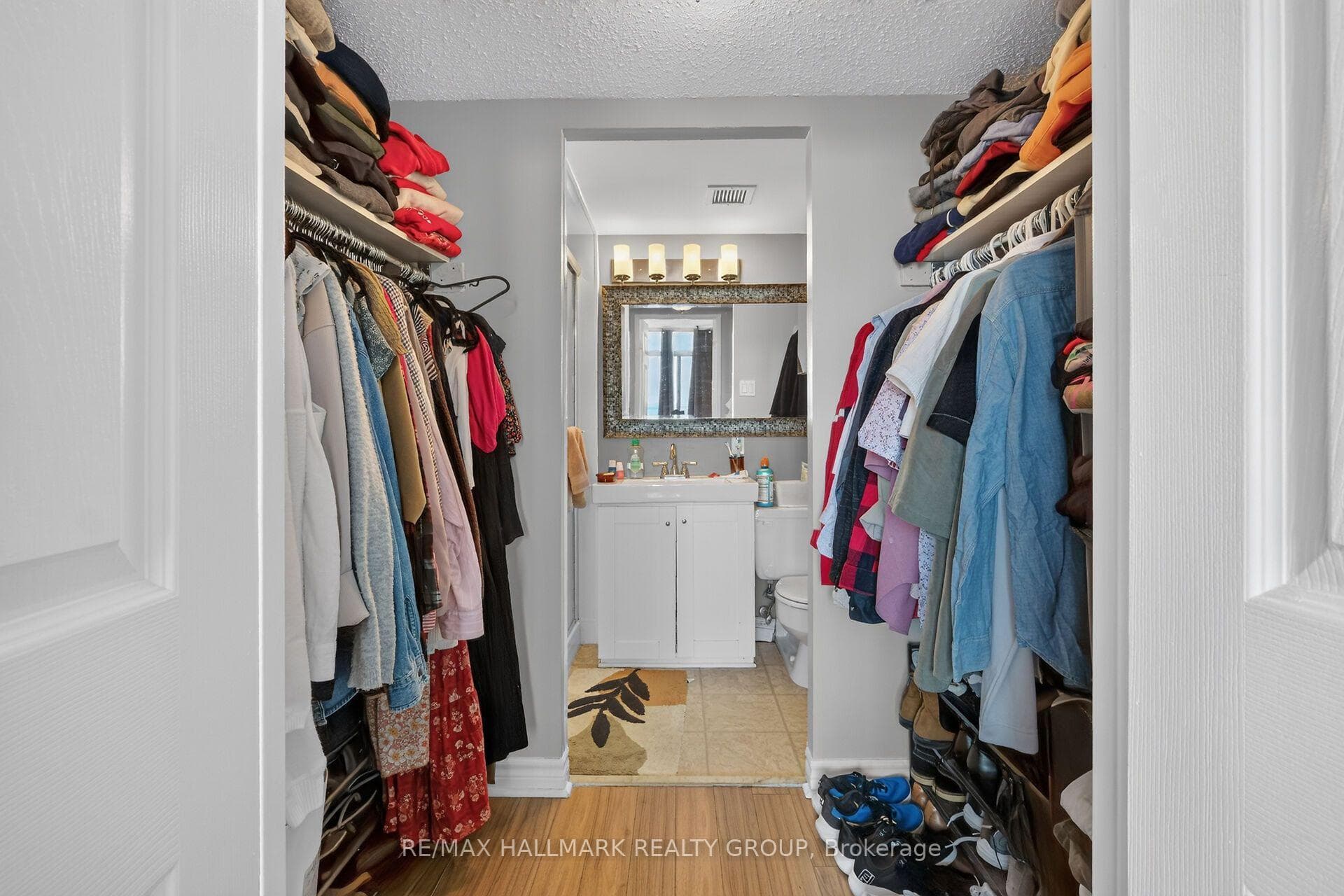 530 Laurier Avenue Unit 1907 photo 27
