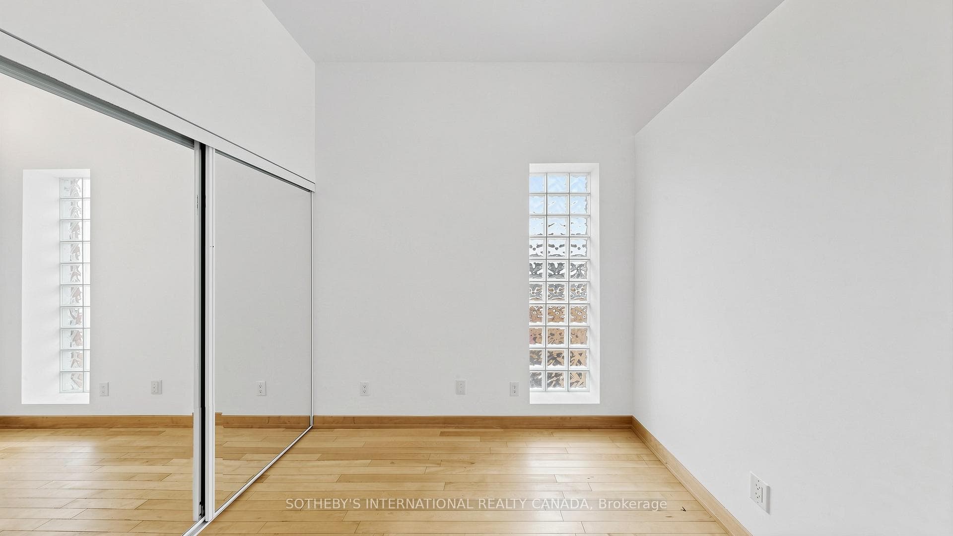 766 King Street Unit 211 photo 18
