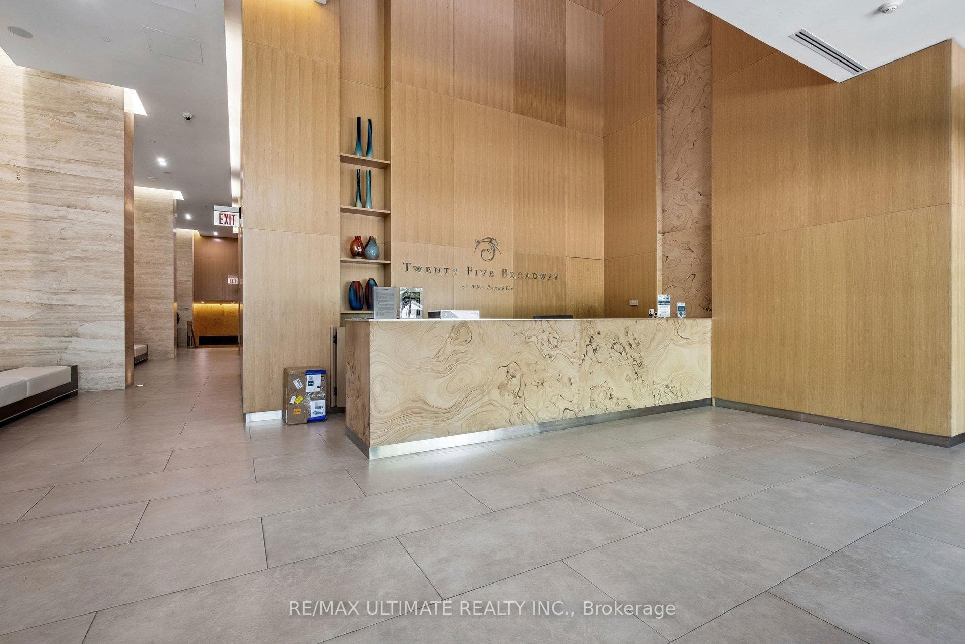 25 Broadway Avenue Unit 1304 photo 3