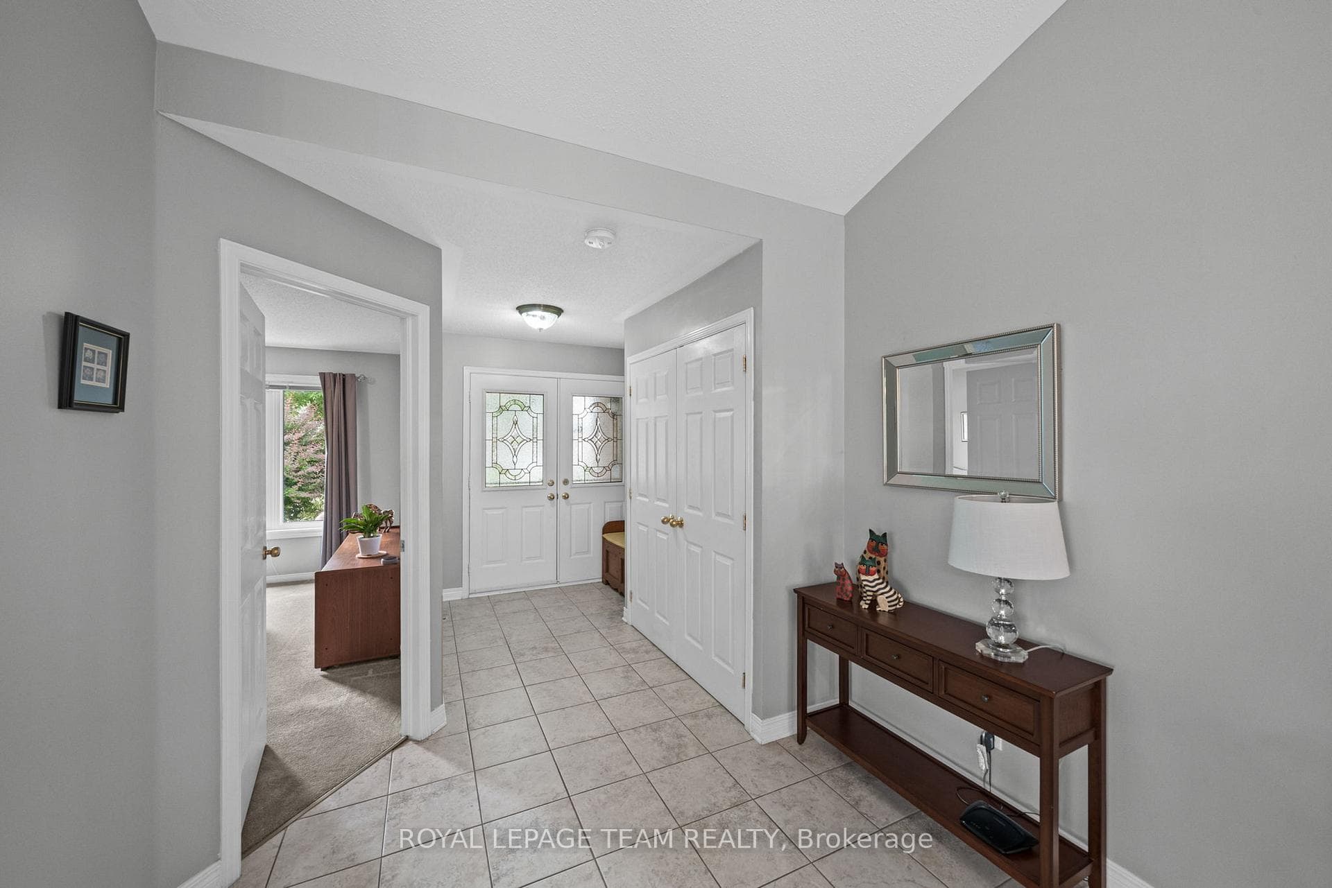 51 Settler's Ridge Way photo 4