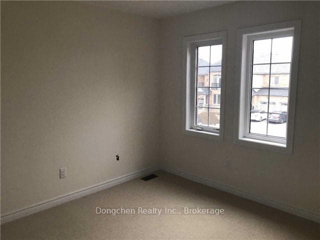 1 Walter English Drive photo 9