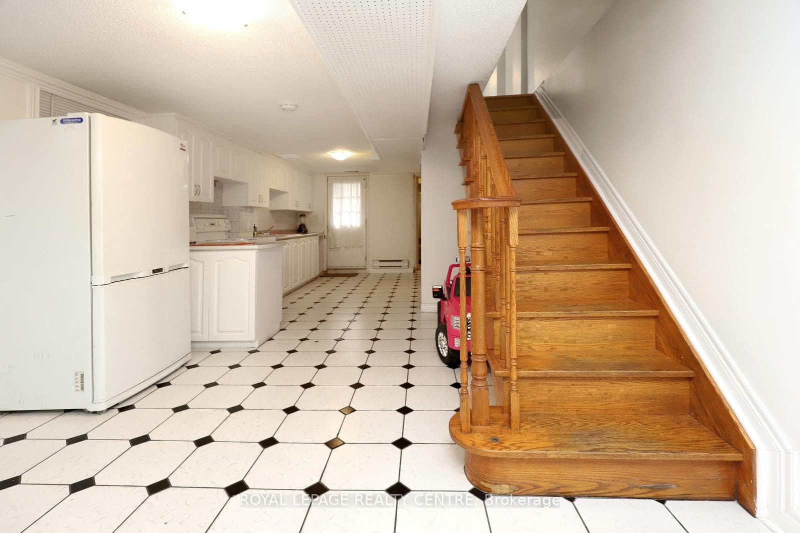 433 Glenholme Avenue photo 23