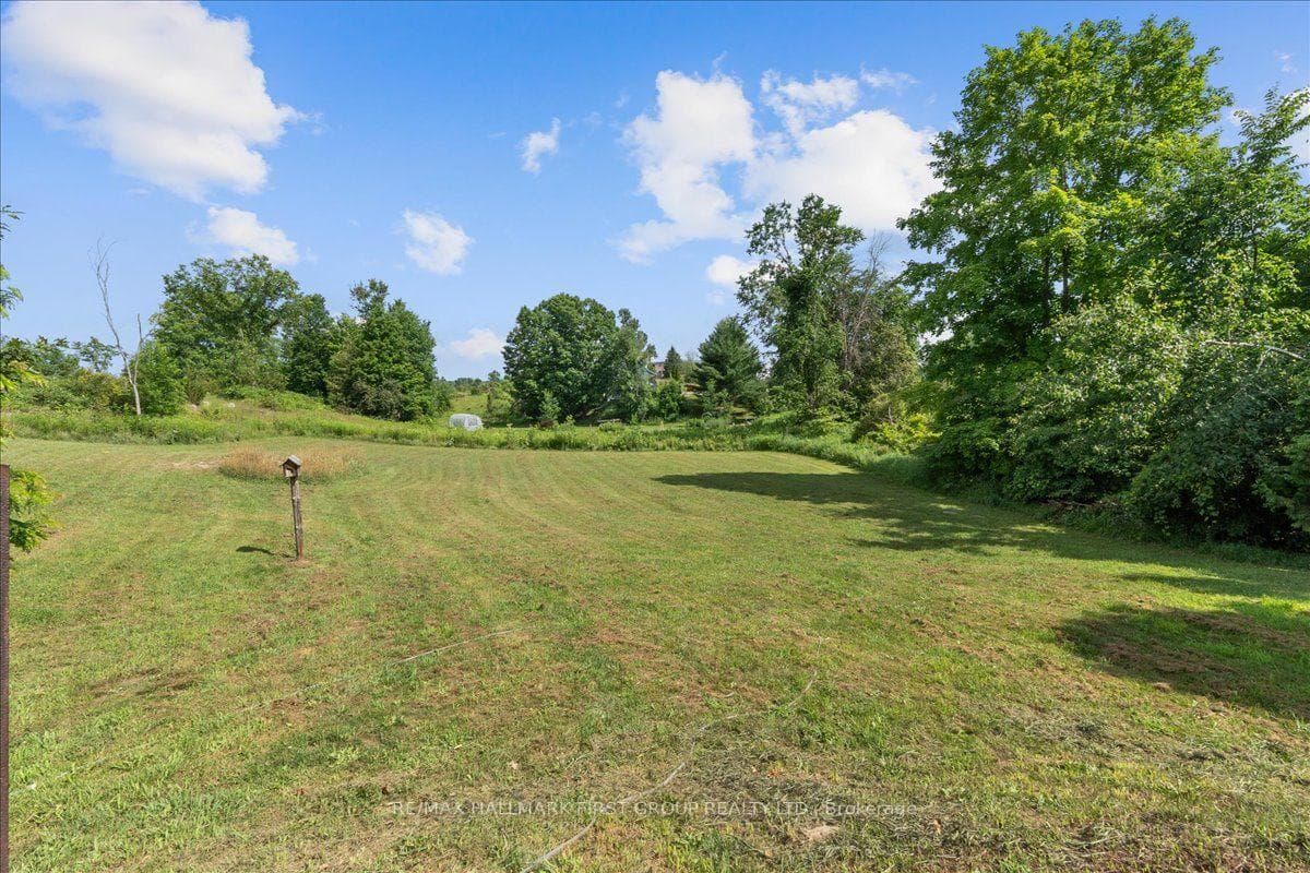 876 Cordova Road photo 42