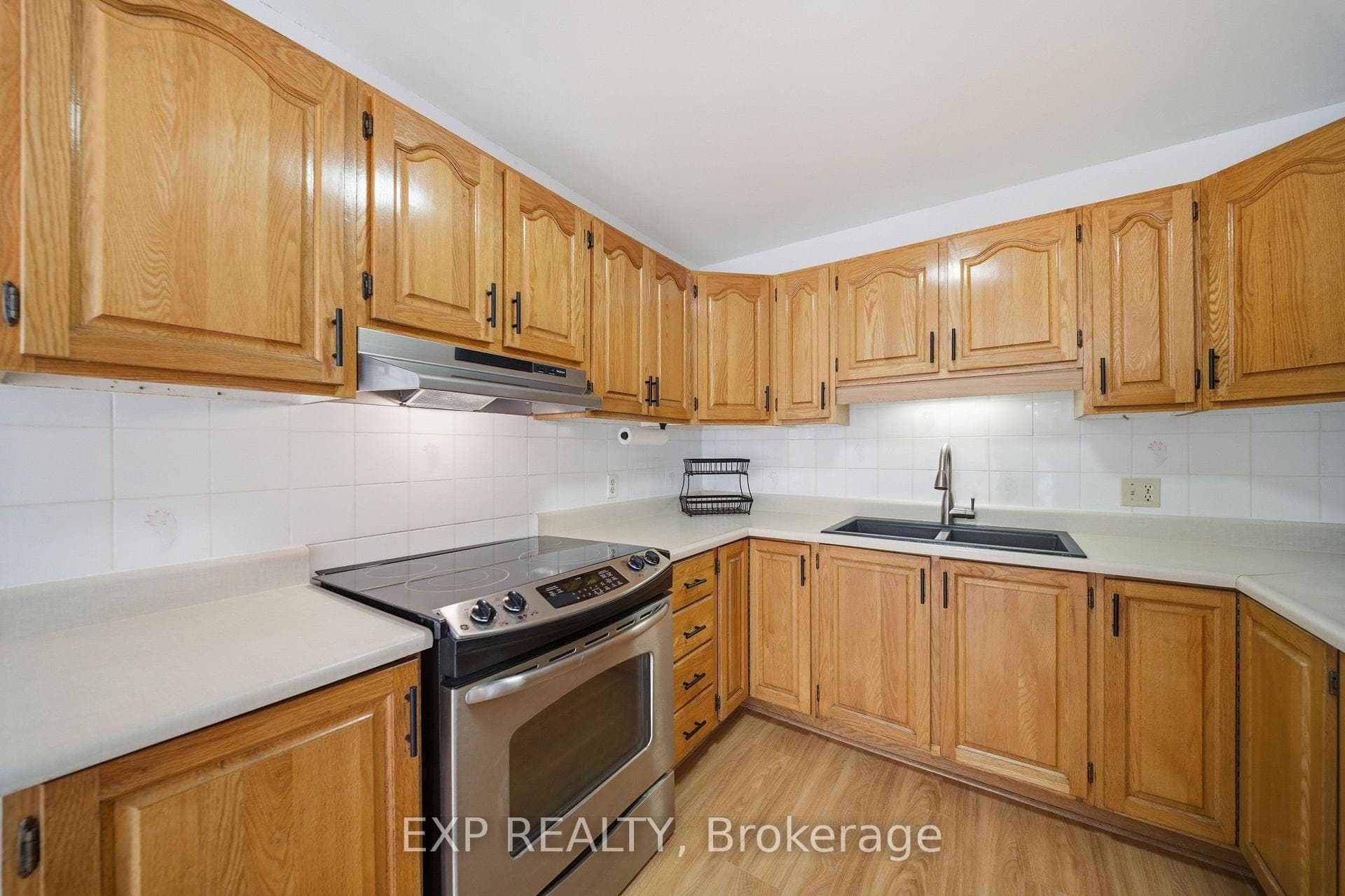901 MORRIS Street photo 15