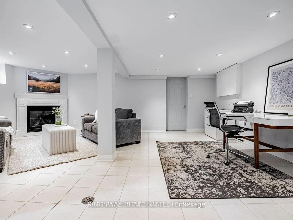 42 Fordwich Crescent photo 21