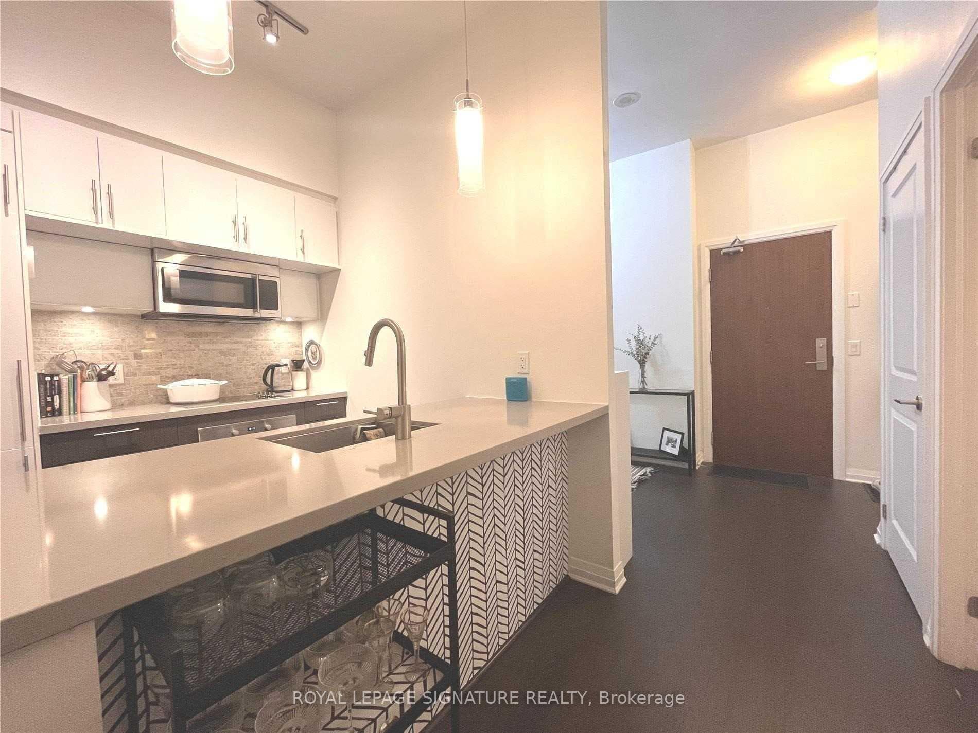 8 Mercer Street Unit 211 photo 6
