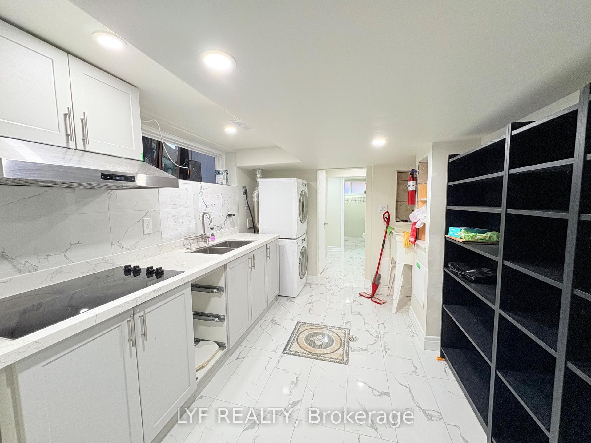 22 Ivordale Crescent Unit BSMT photo 9