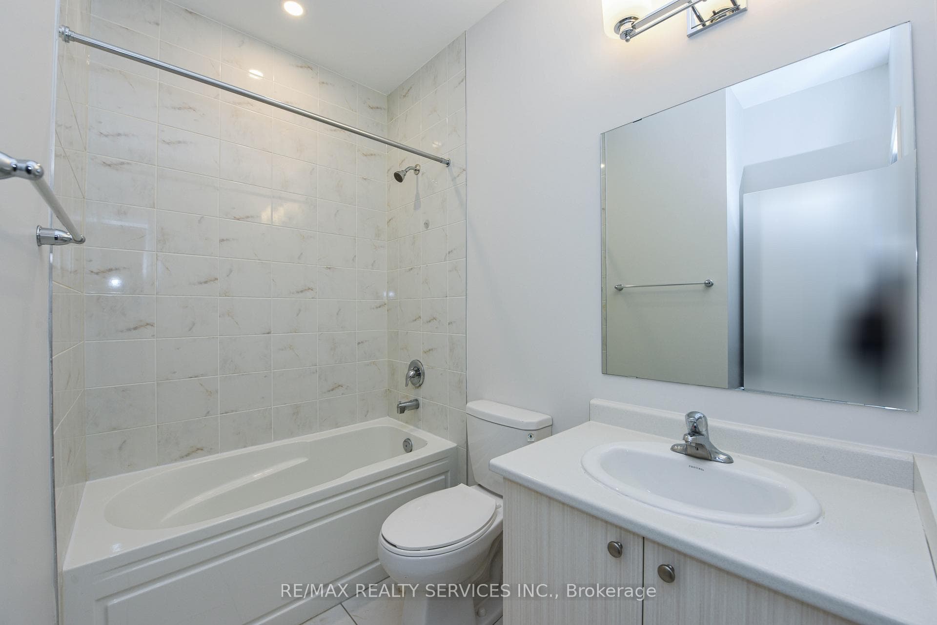 200 Lagerfeld Drive Unit 103 photo 20