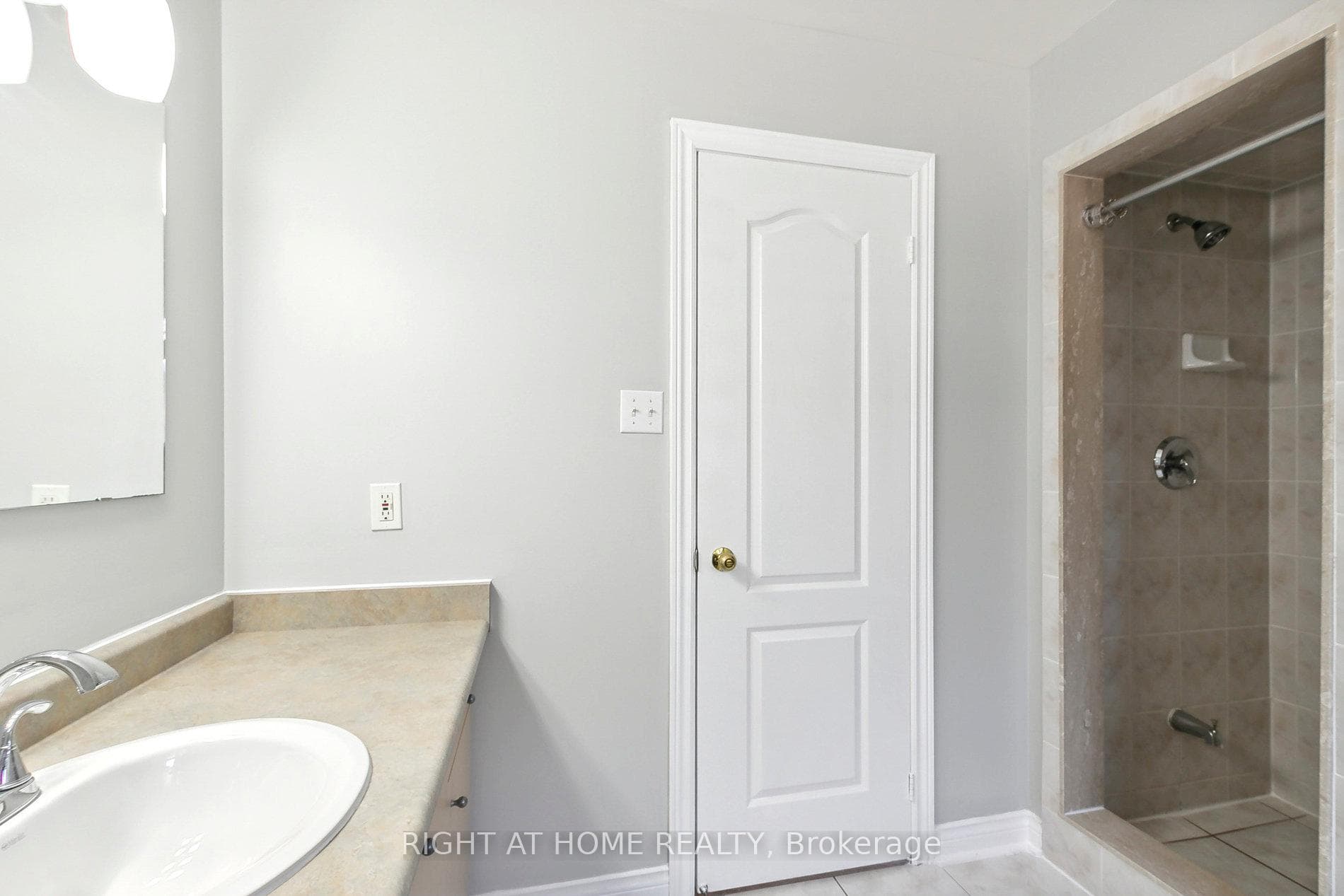 43 Nobbs Drive photo 20
