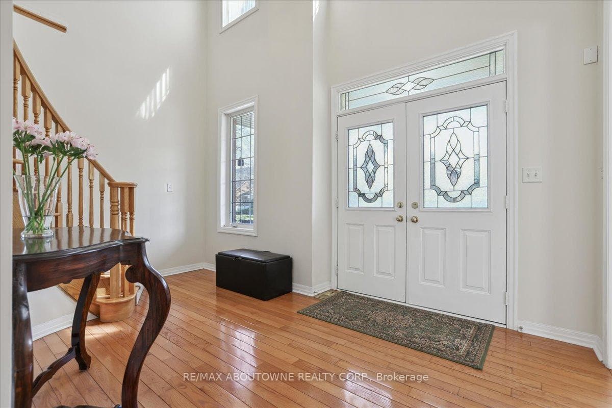 2238 Canonridge Circle photo 4