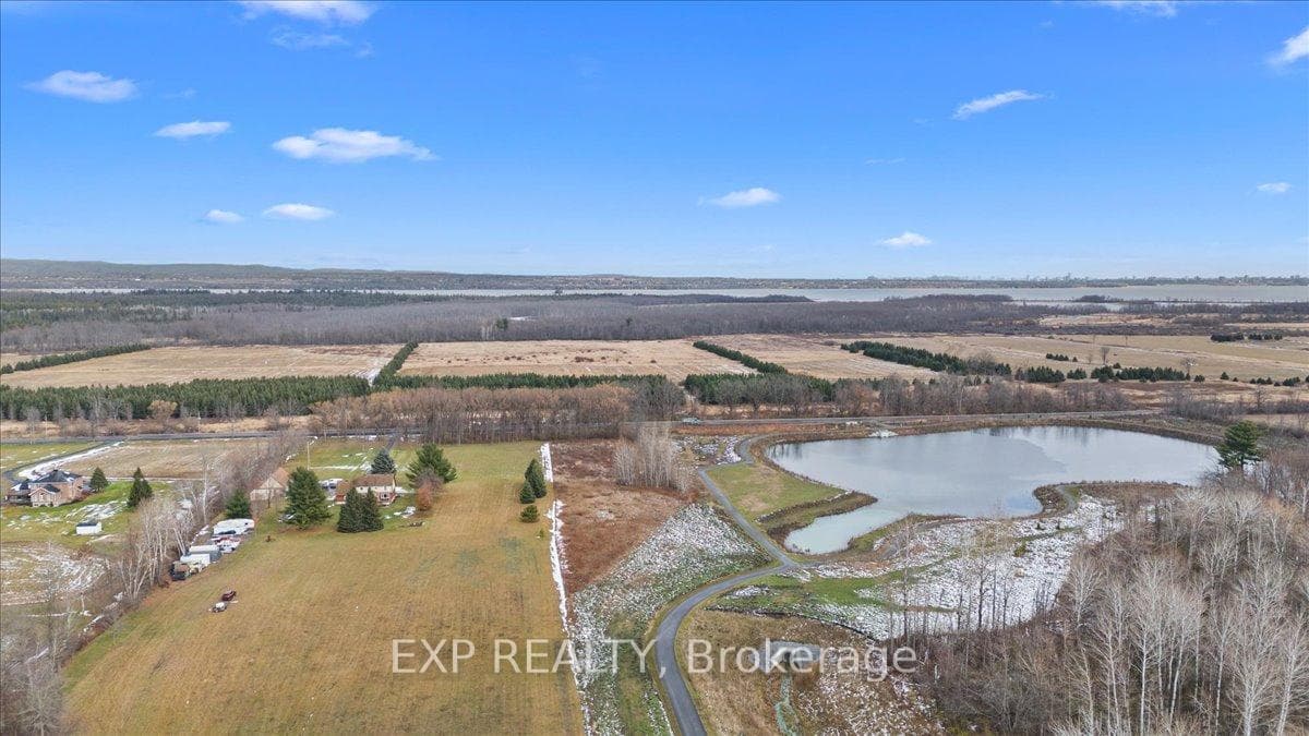 1355 March Valley Road photo 3