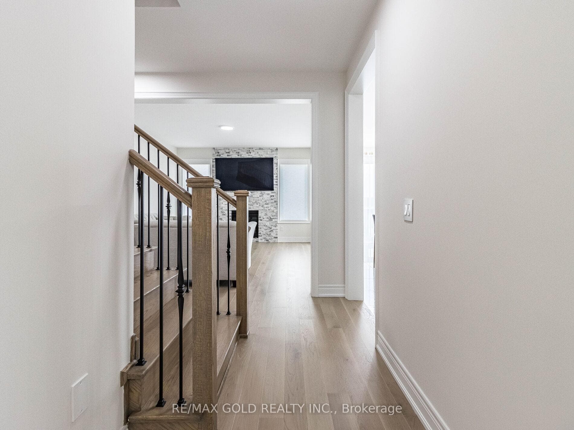 14 Father Muckle Avenue photo 5
