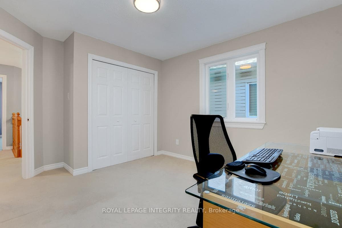 165 Saltspring Private photo 35