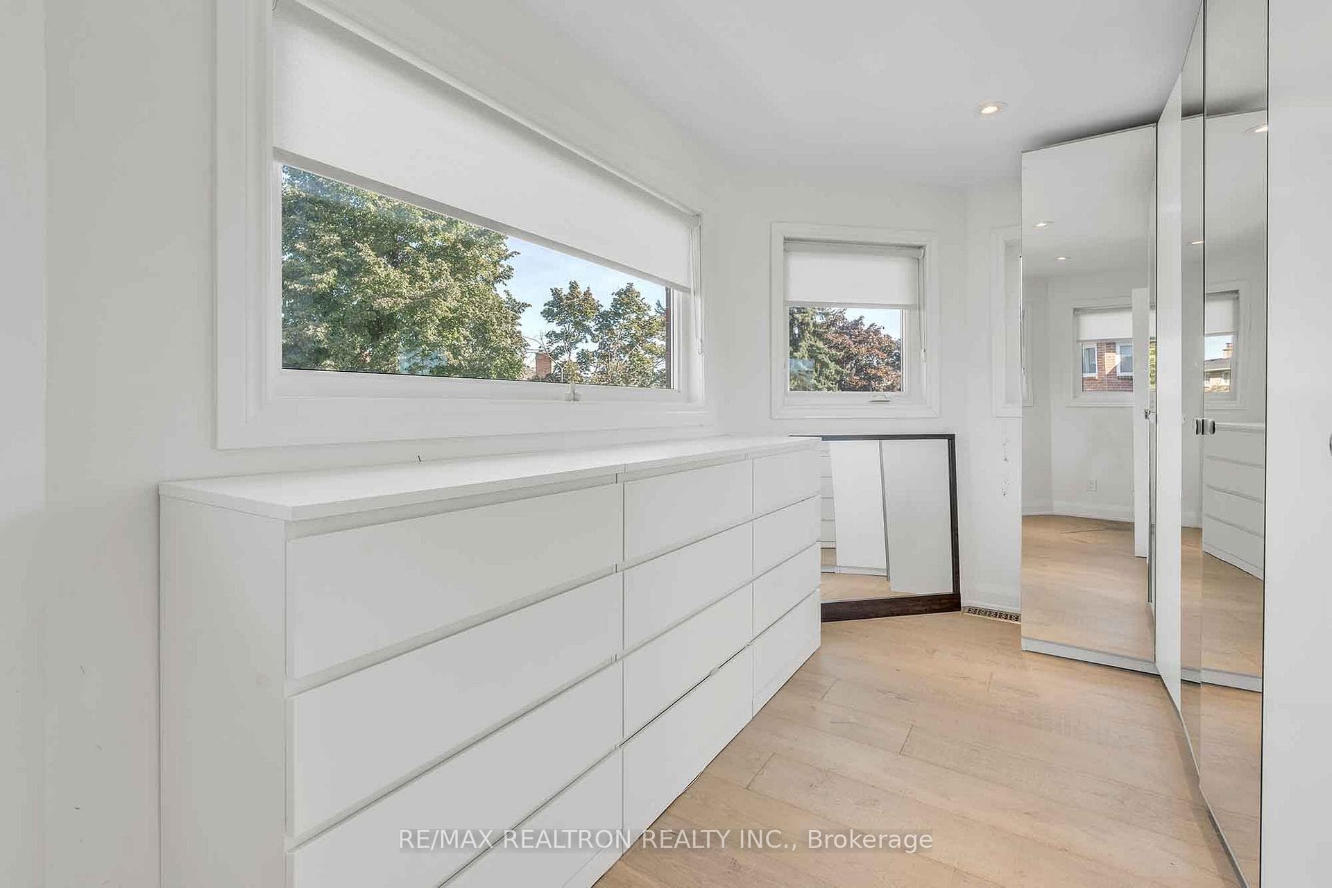 28 Houseman Crescent photo 20