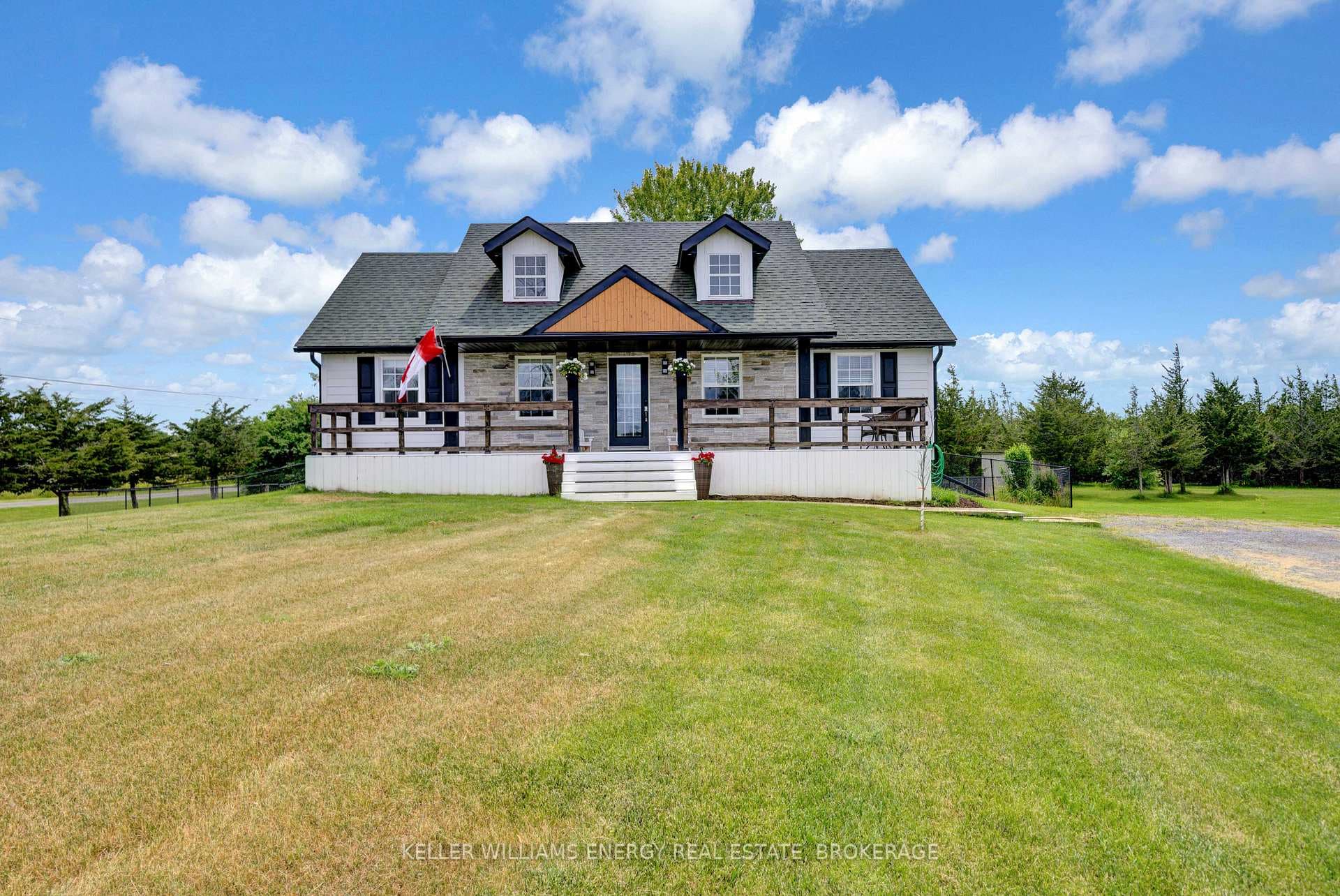 1331 Lakeside Drive photo 2