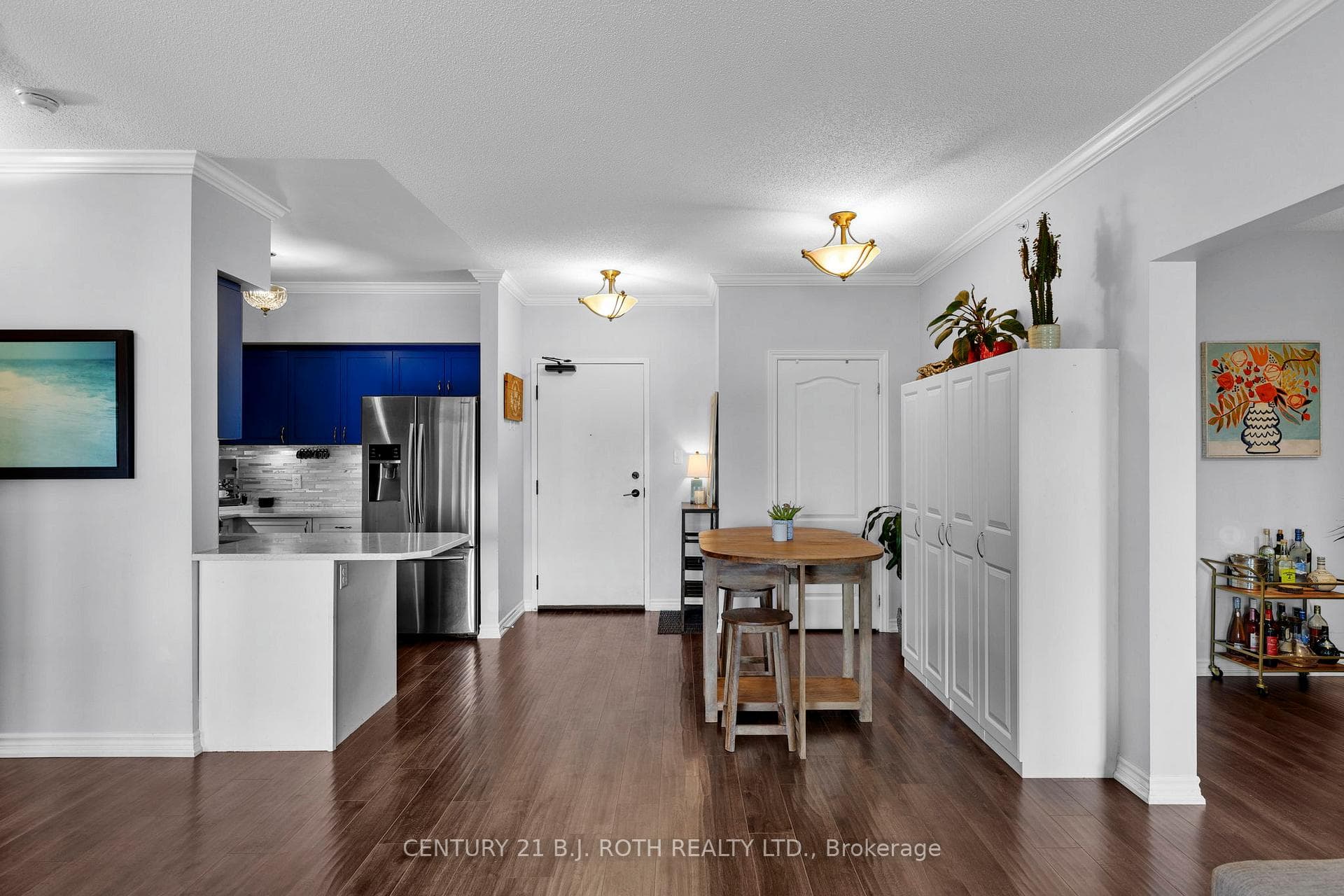 100 Dean Avenue Unit 307 photo 4
