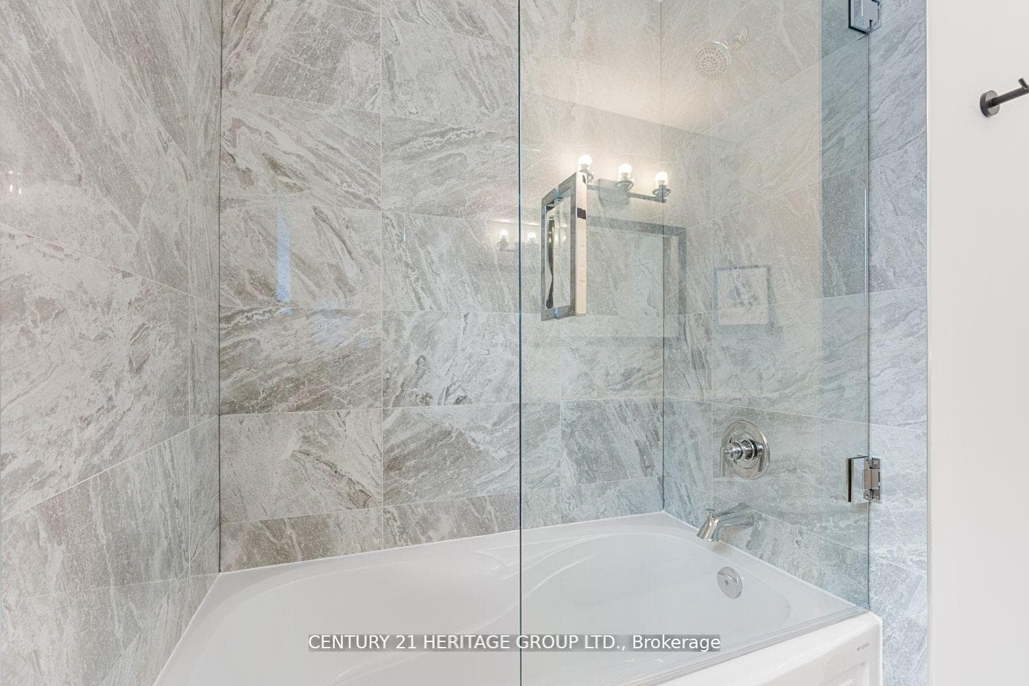 59 Highmore Avenue photo 31