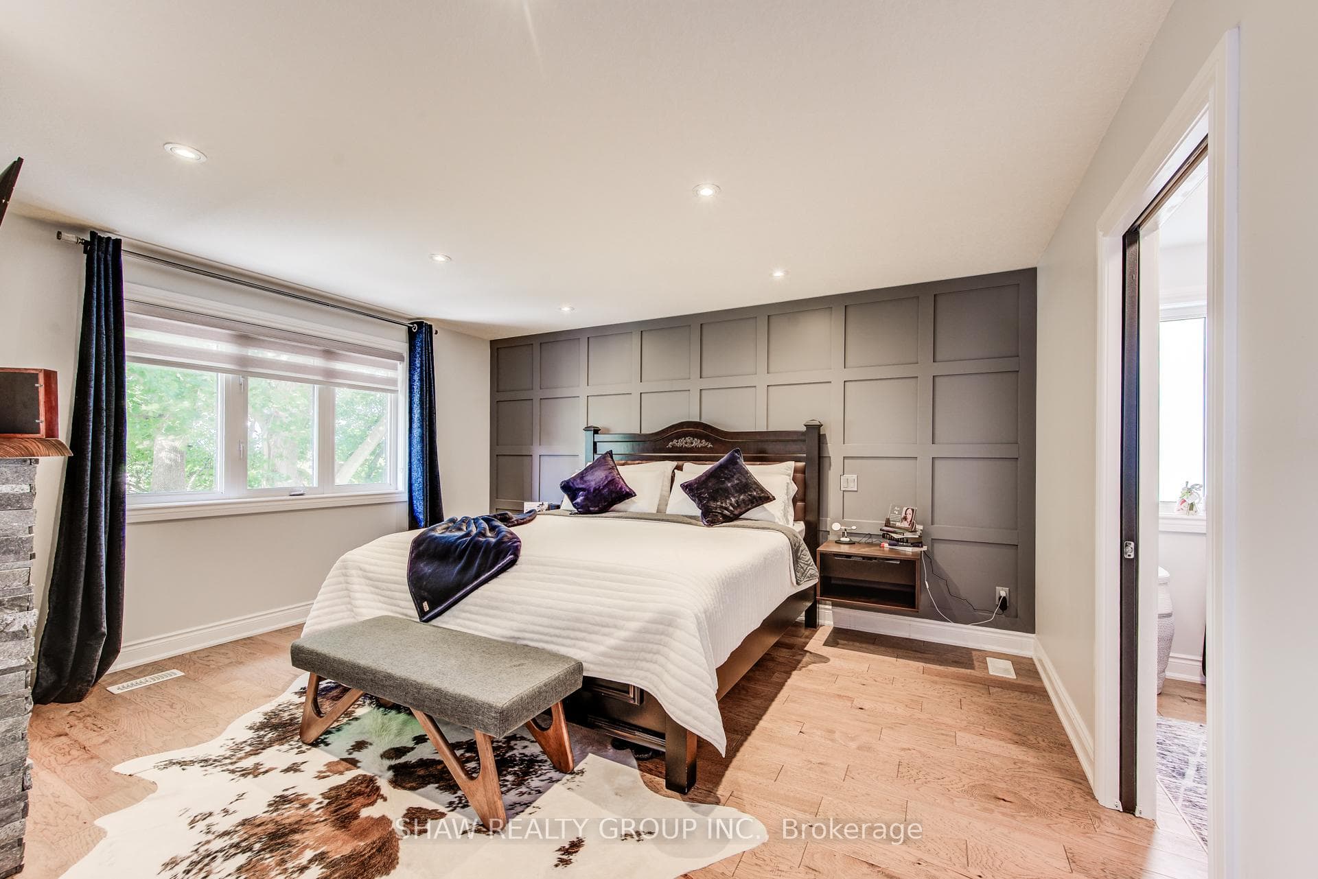 10 Clover Avenue photo 14