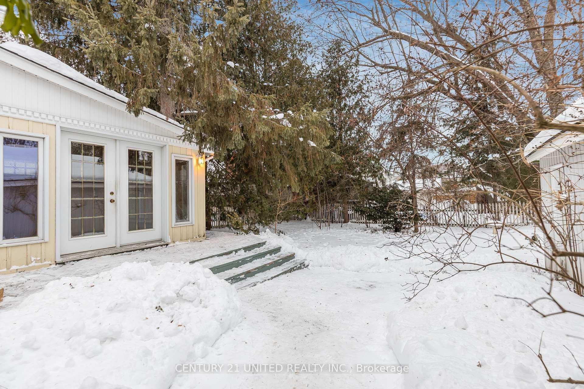 370 Hunter Street photo 46