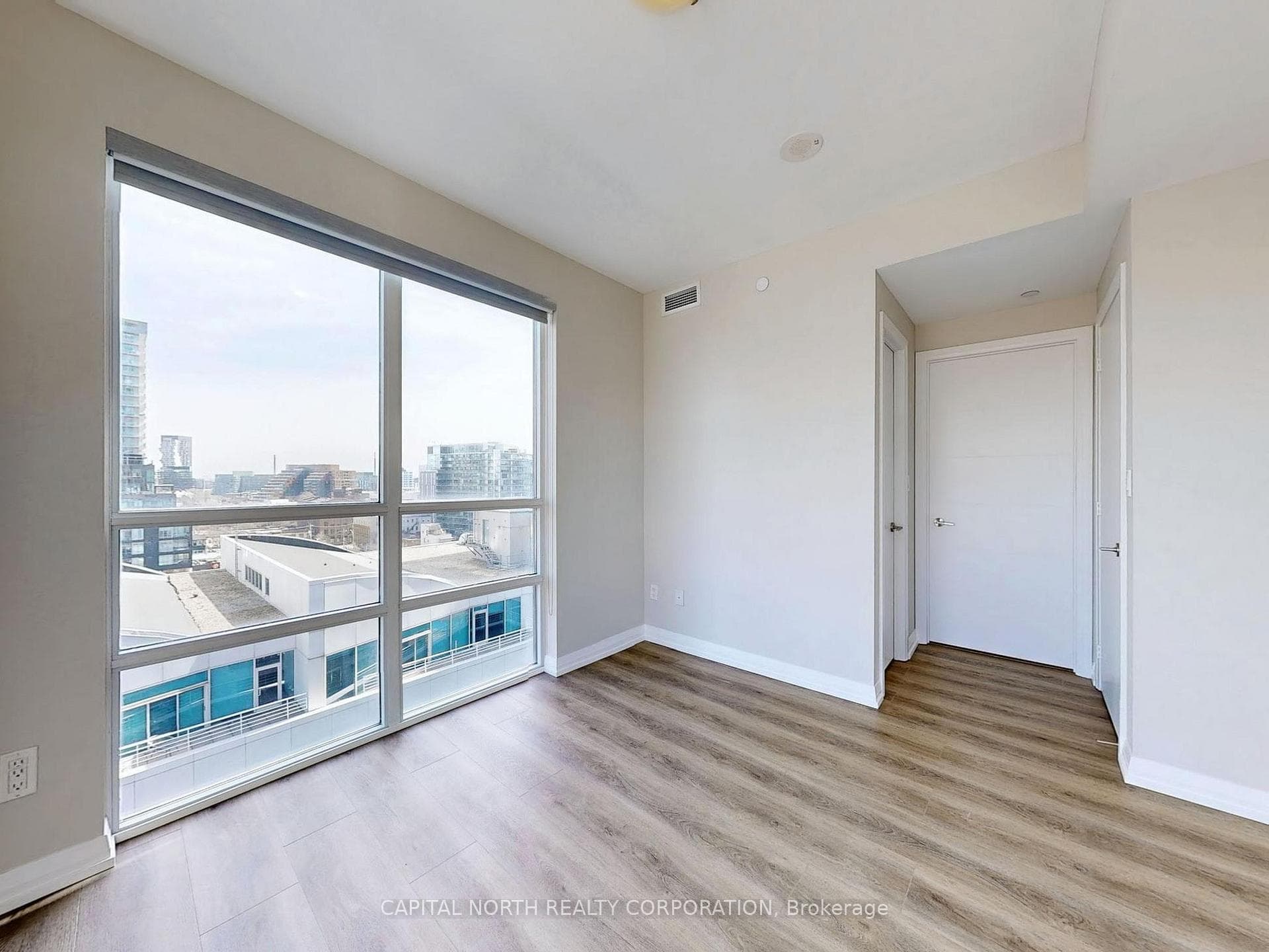 460 Adelaide Street Unit 1222 photo 15